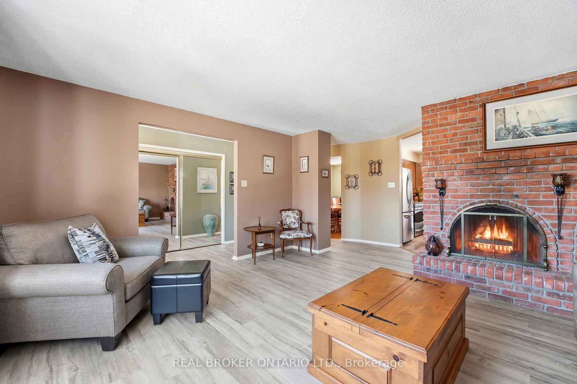 Photo 6 of 109 Highview Drive, Ottawa, Constance Bay — HOMEH