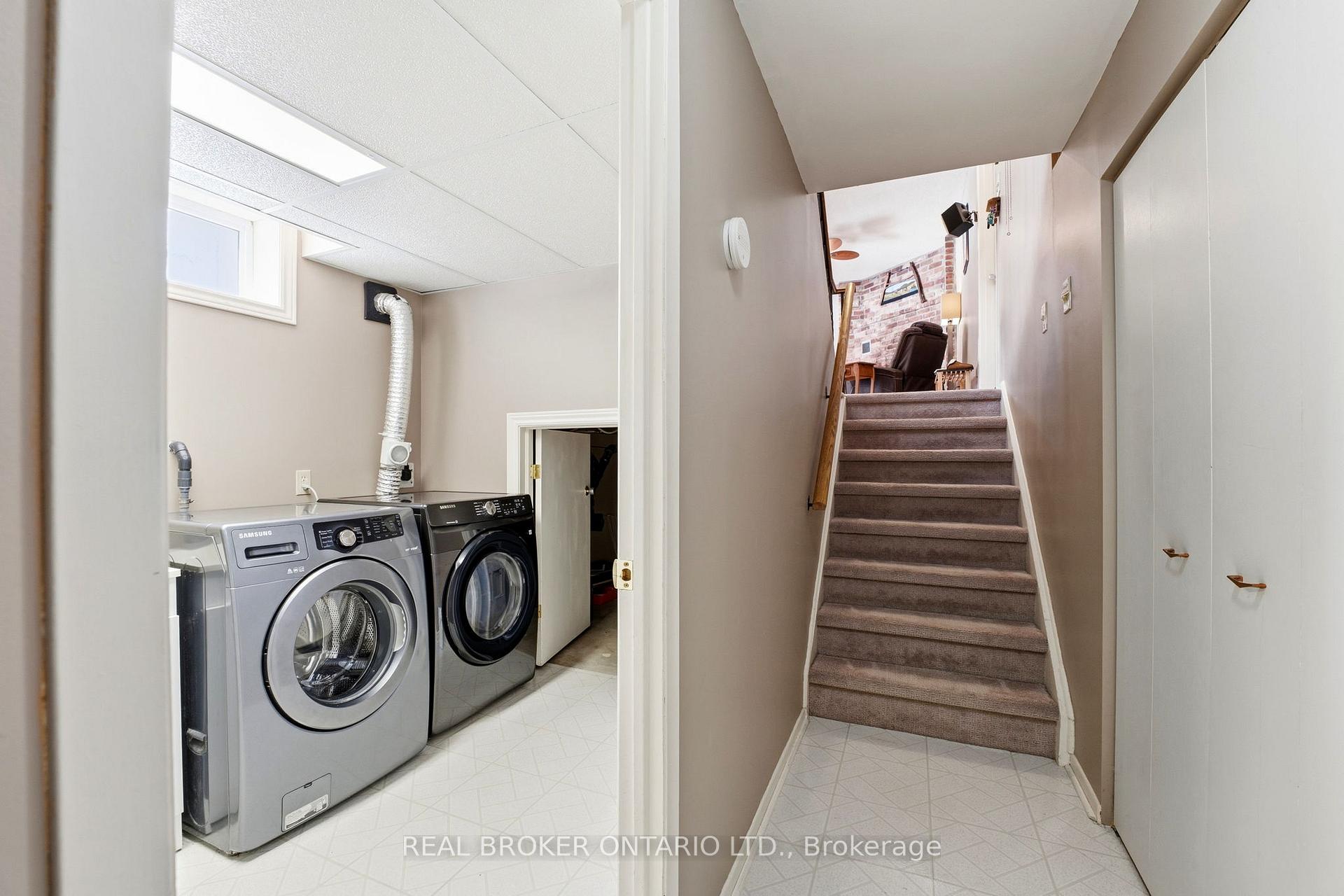 Photo 24 of 109 Highview Drive, Ottawa, Constance Bay — HOMEH