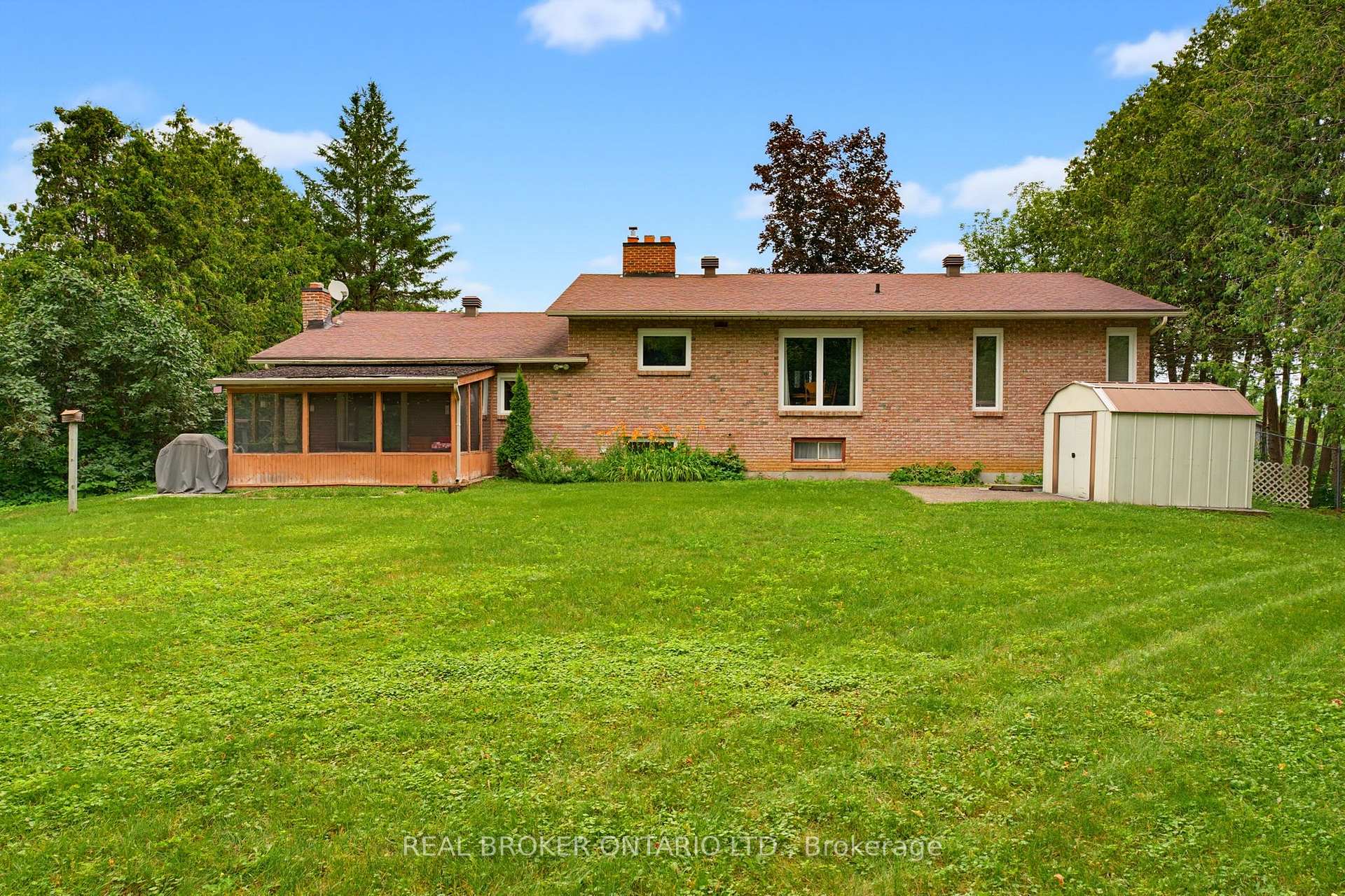 Photo 27 of 109 Highview Drive, Ottawa, Constance Bay — HOMEH