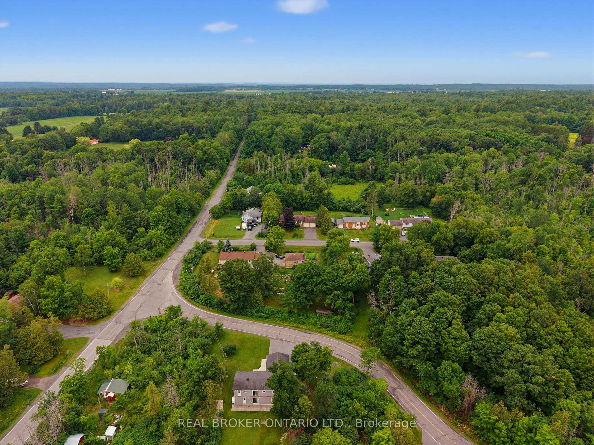 Photo 30 of 109 Highview Drive, Ottawa, Constance Bay — HOMEH