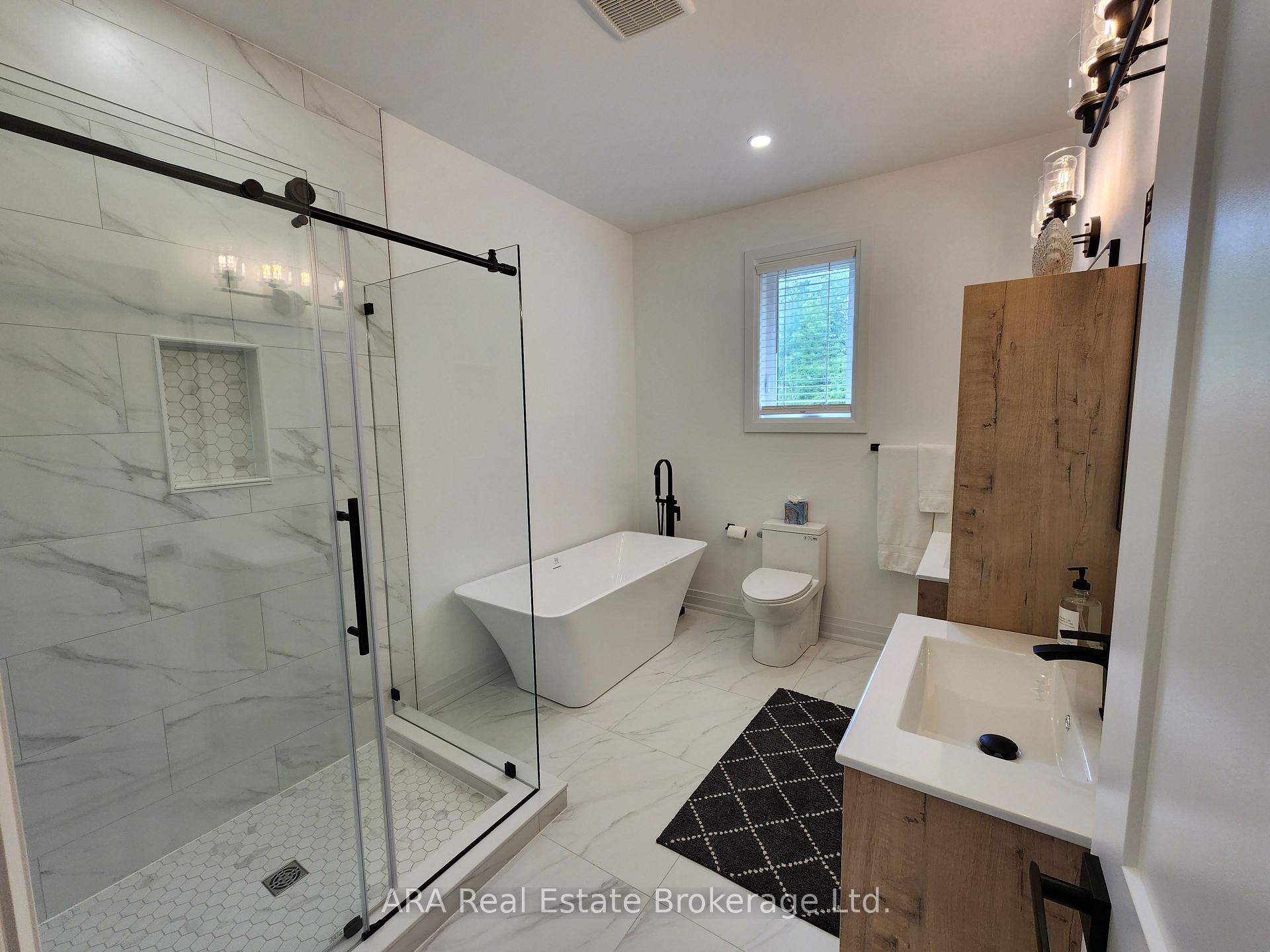 Photo 29 of Unit 33, 2 Hilton Lane, Meaford — HOMEH