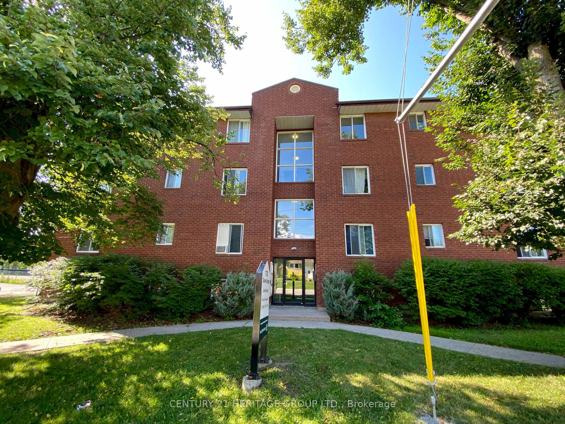 Photo 1 of Unit 403, 170 Grove Street E, Barrie, Wellington — HOMEH