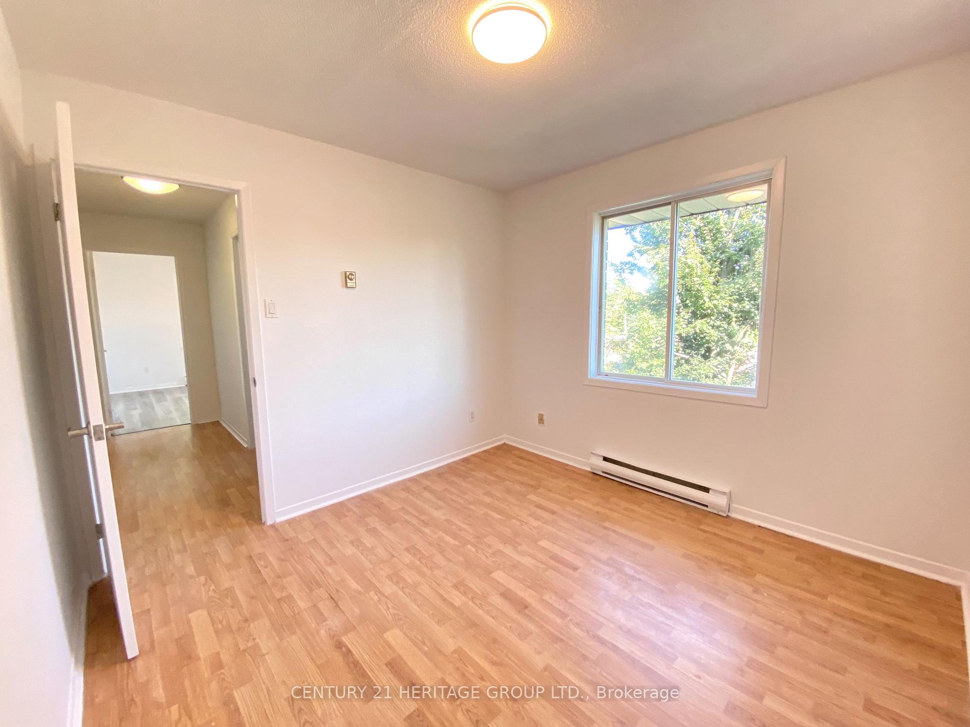 Photo 16 of Unit 403, 170 Grove Street E, Barrie, Wellington — HOMEH
