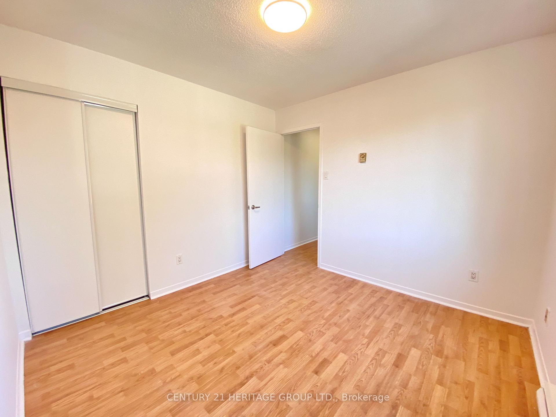 Photo 17 of Unit 403, 170 Grove Street E, Barrie, Wellington — HOMEH