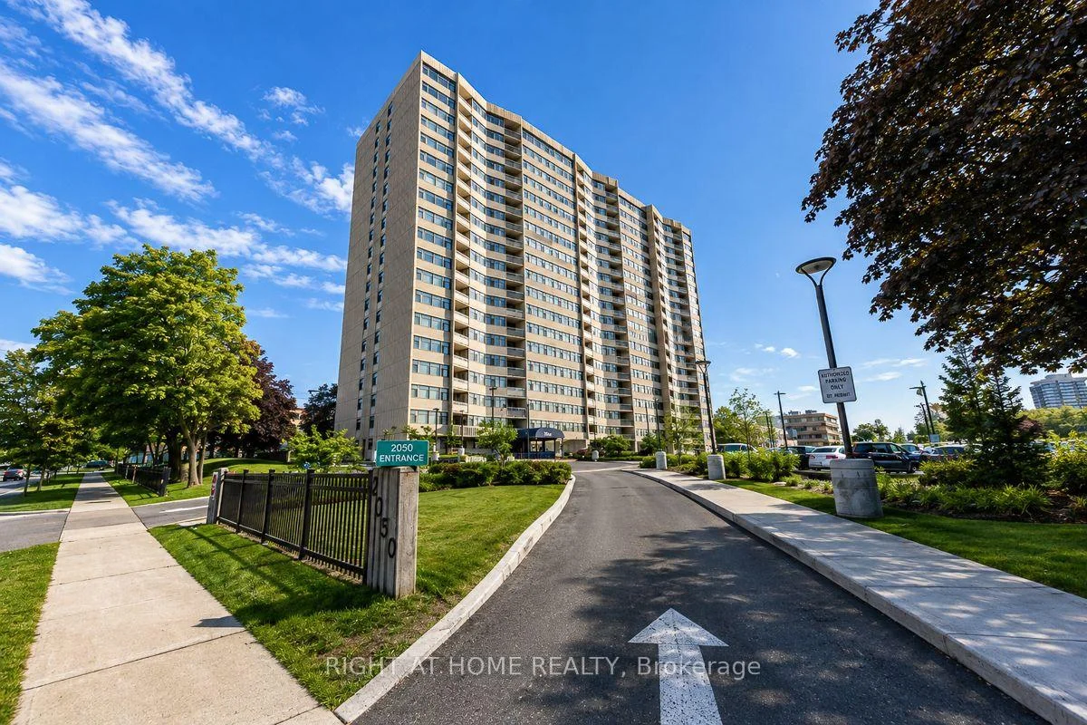Photo 4 of Unit 209, 2050 Bridletowne Circle, Scarborough, L'Amoreaux — HOMEH