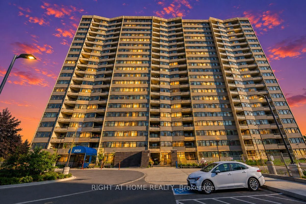 Photo 5 of Unit 209, 2050 Bridletowne Circle, Scarborough, L'Amoreaux — HOMEH