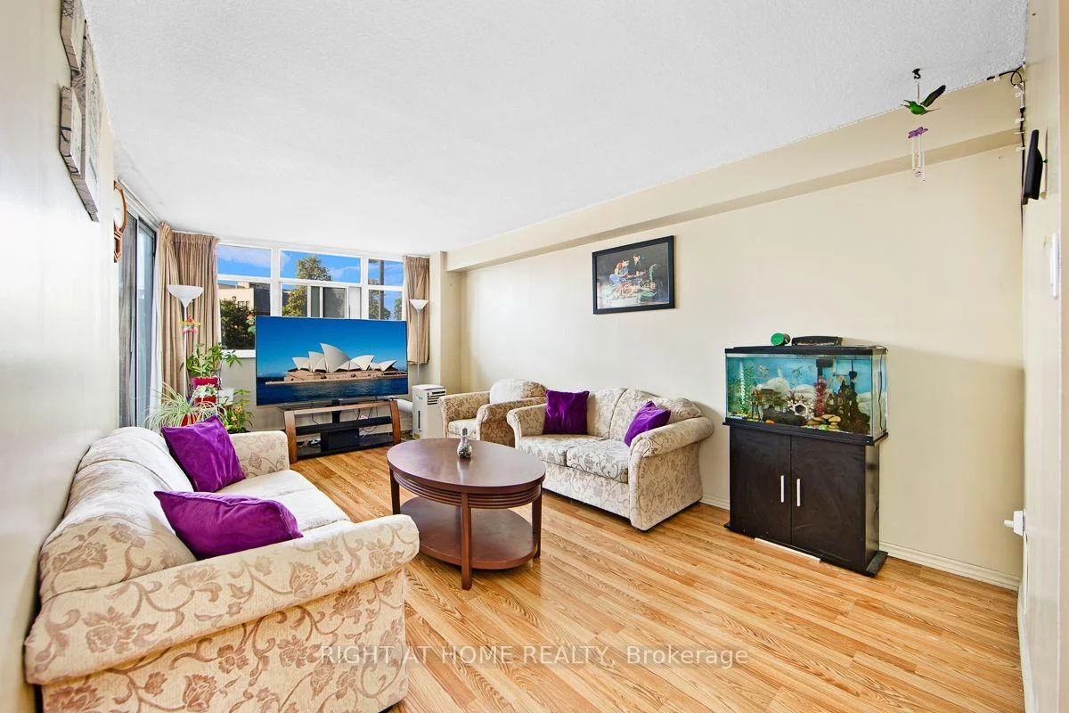 Photo 9 of Unit 209, 2050 Bridletowne Circle, Scarborough, L'Amoreaux — HOMEH