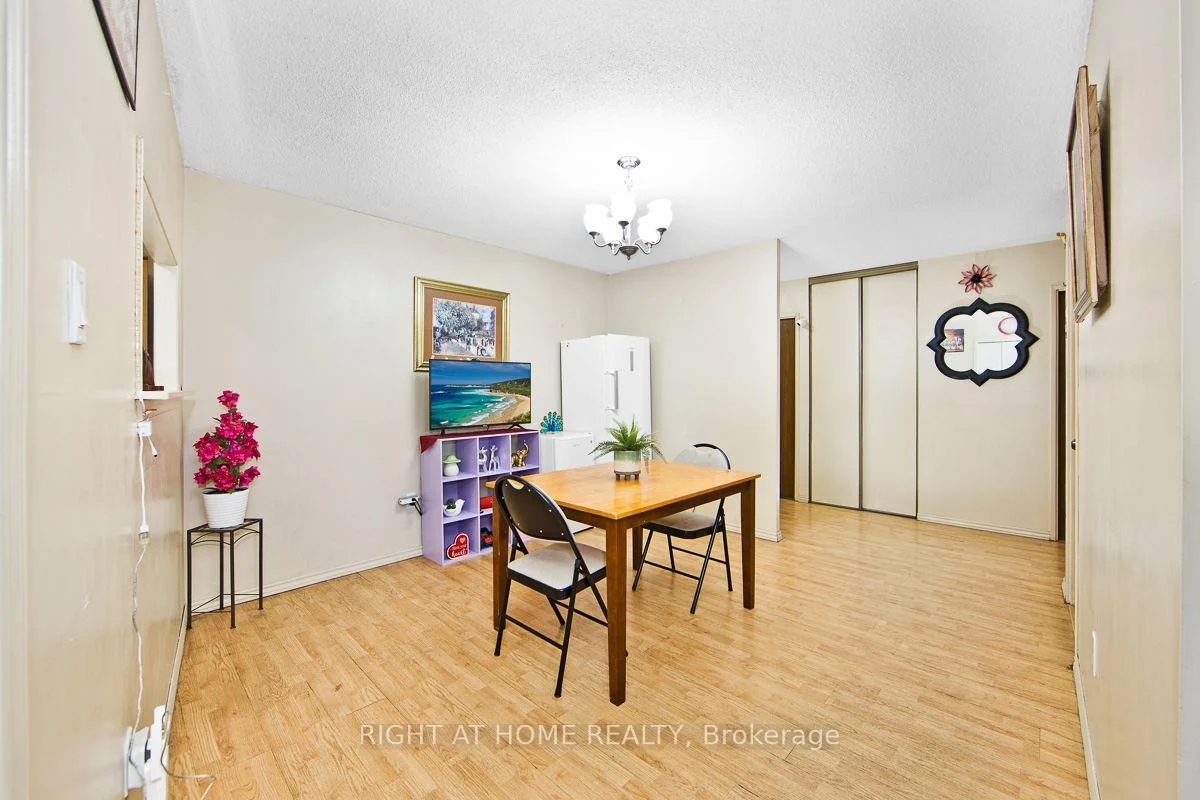 Photo 15 of Unit 209, 2050 Bridletowne Circle, Scarborough, L'Amoreaux — HOMEH