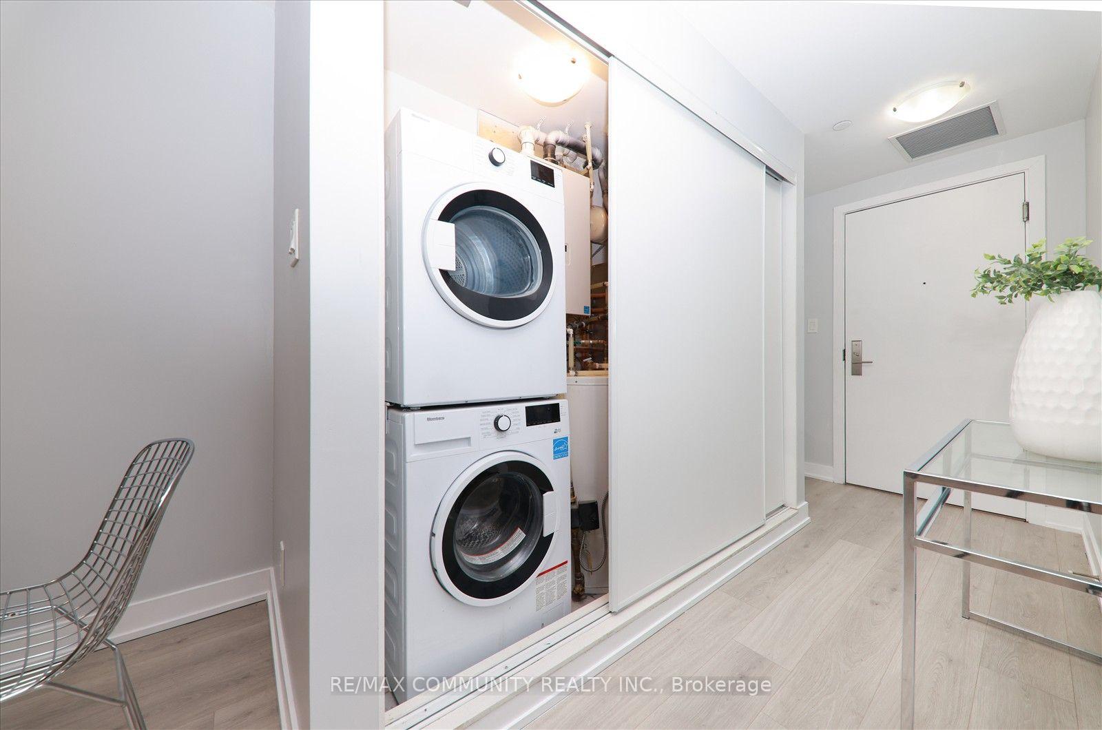 Photo 8 of Unit 206, 1709 Bur Oak Avenue, Markham, Wismer — HOMEH