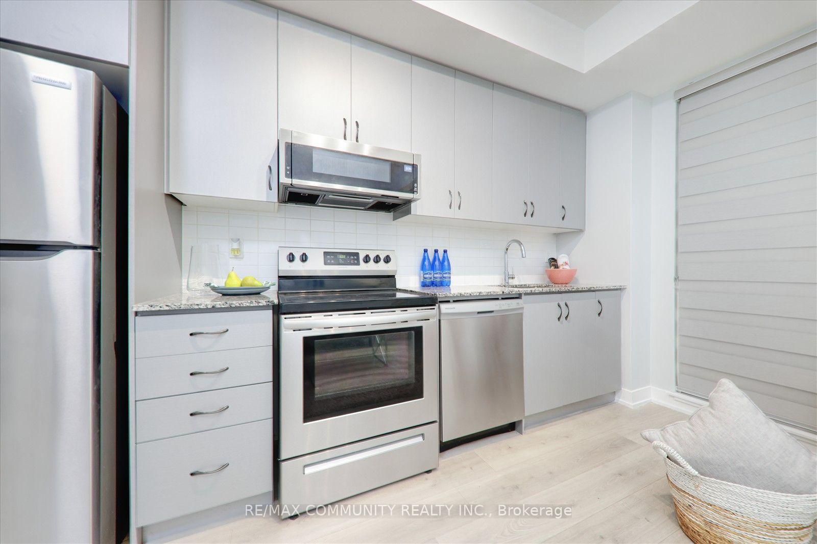 Photo 14 of Unit 206, 1709 Bur Oak Avenue, Markham, Wismer — HOMEH