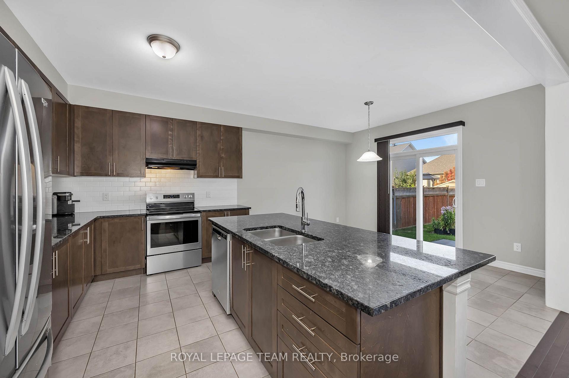 Photo 16 of 3209 Harvester Crescent, North Grenville, Kemptville — HOMEH