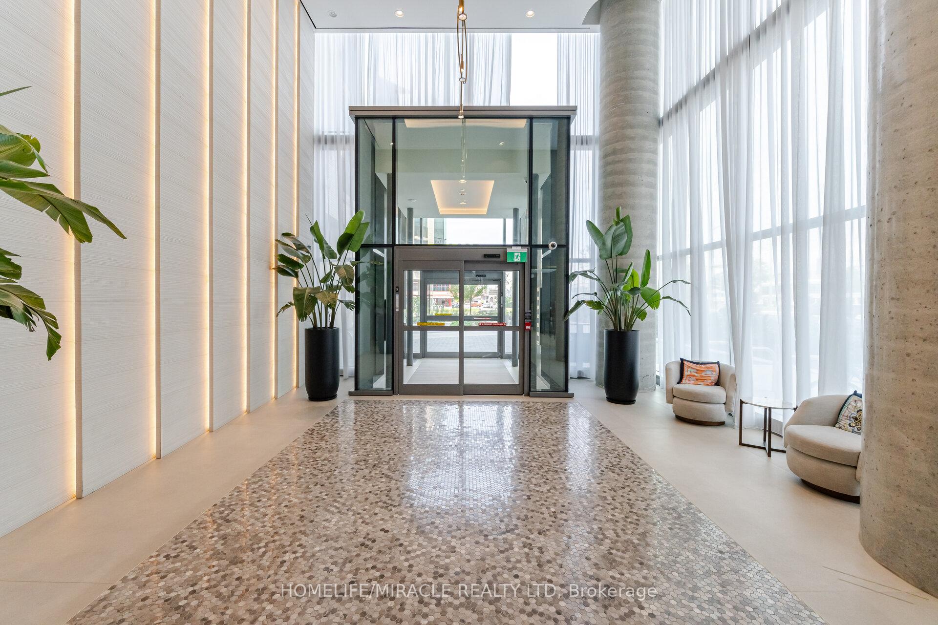 Photo 3 of Unit 3907, 7890 Jane Street, Vaughan, Vaughan Corporate Centre — HOMEH
