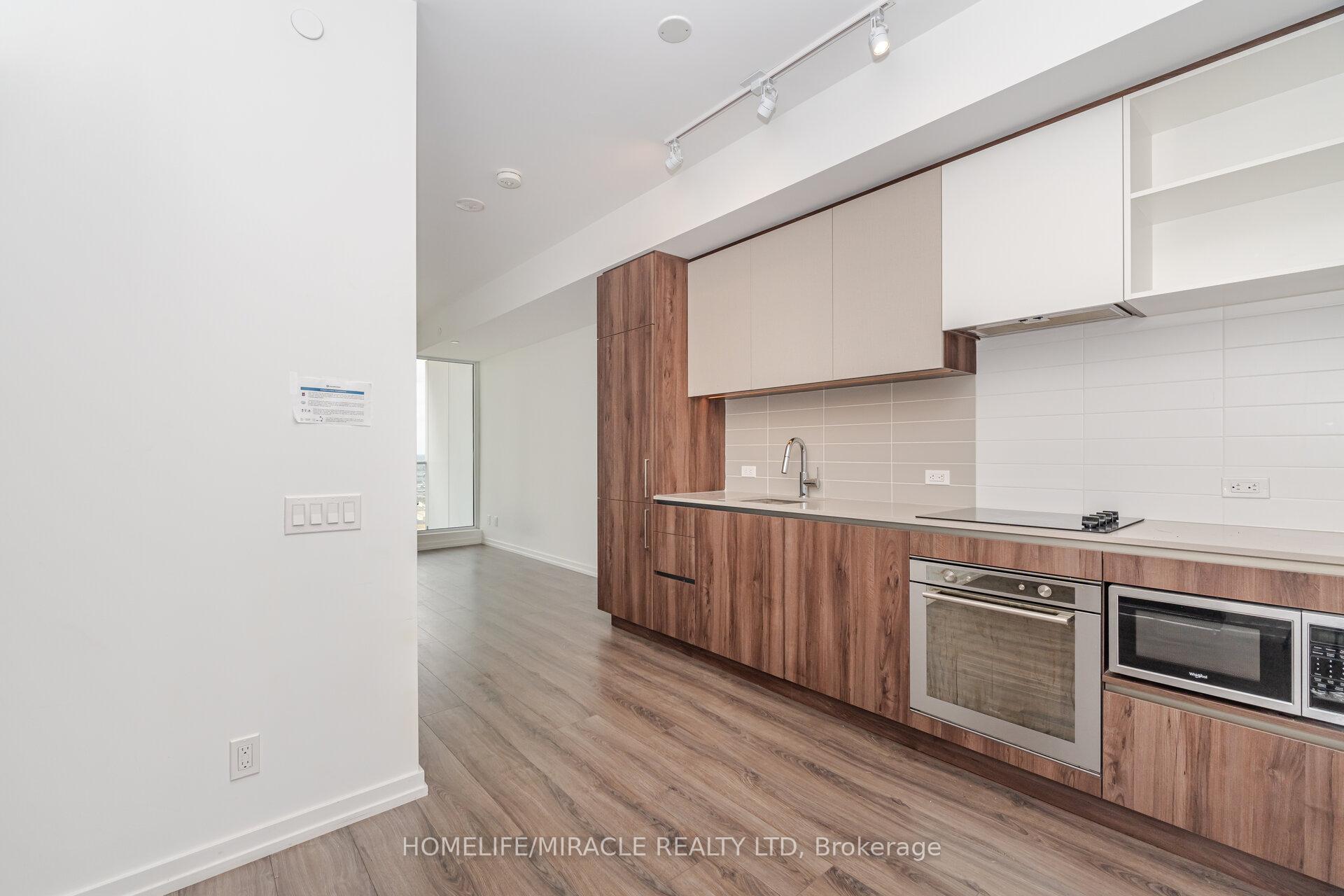 Photo 6 of Unit 3907, 7890 Jane Street, Vaughan, Vaughan Corporate Centre — HOMEH