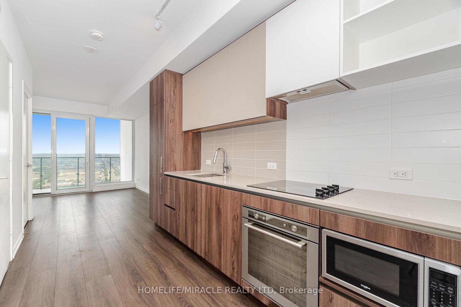 Photo 7 of Unit 3907, 7890 Jane Street, Vaughan, Vaughan Corporate Centre — HOMEH