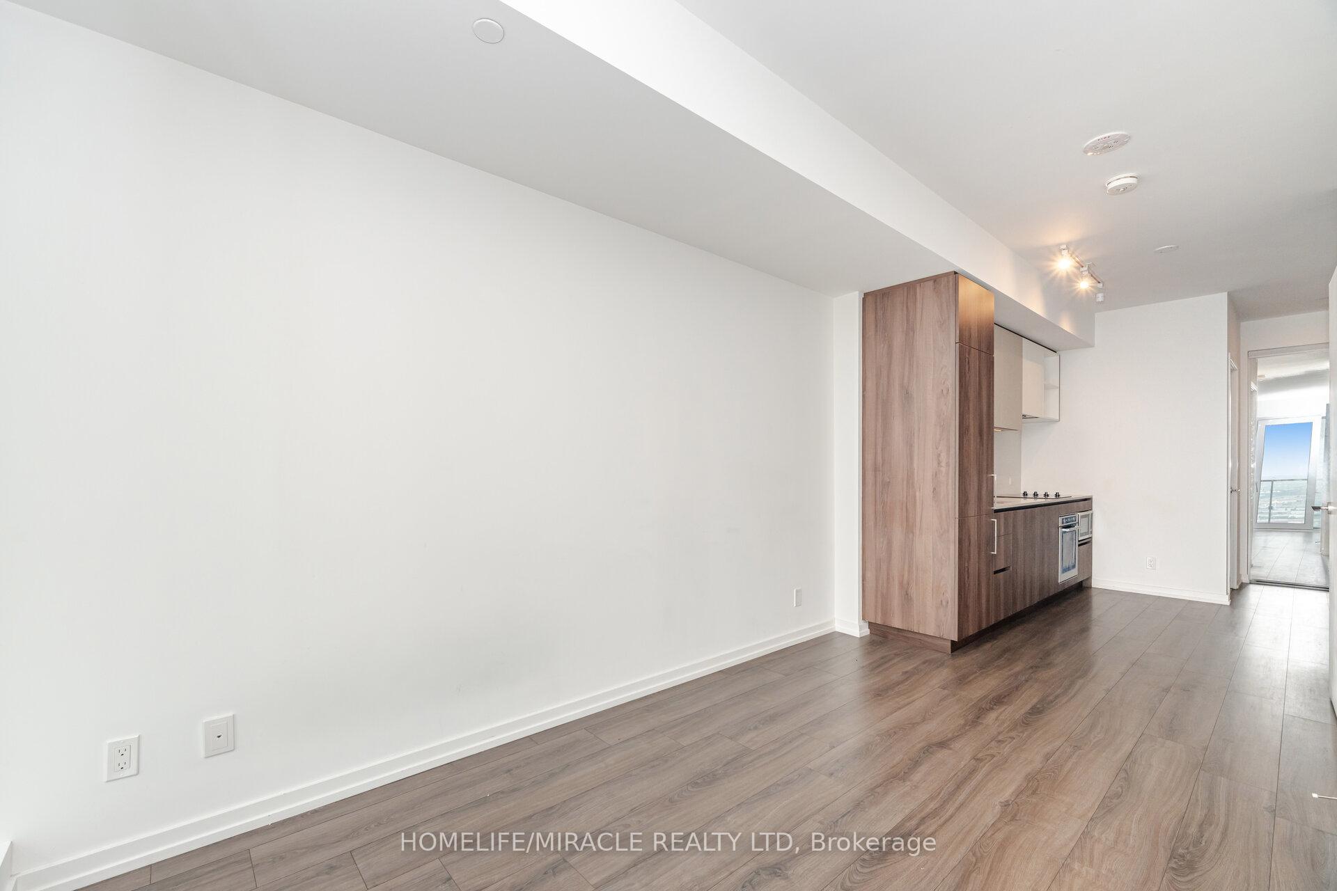 Photo 16 of Unit 3907, 7890 Jane Street, Vaughan, Vaughan Corporate Centre — HOMEH