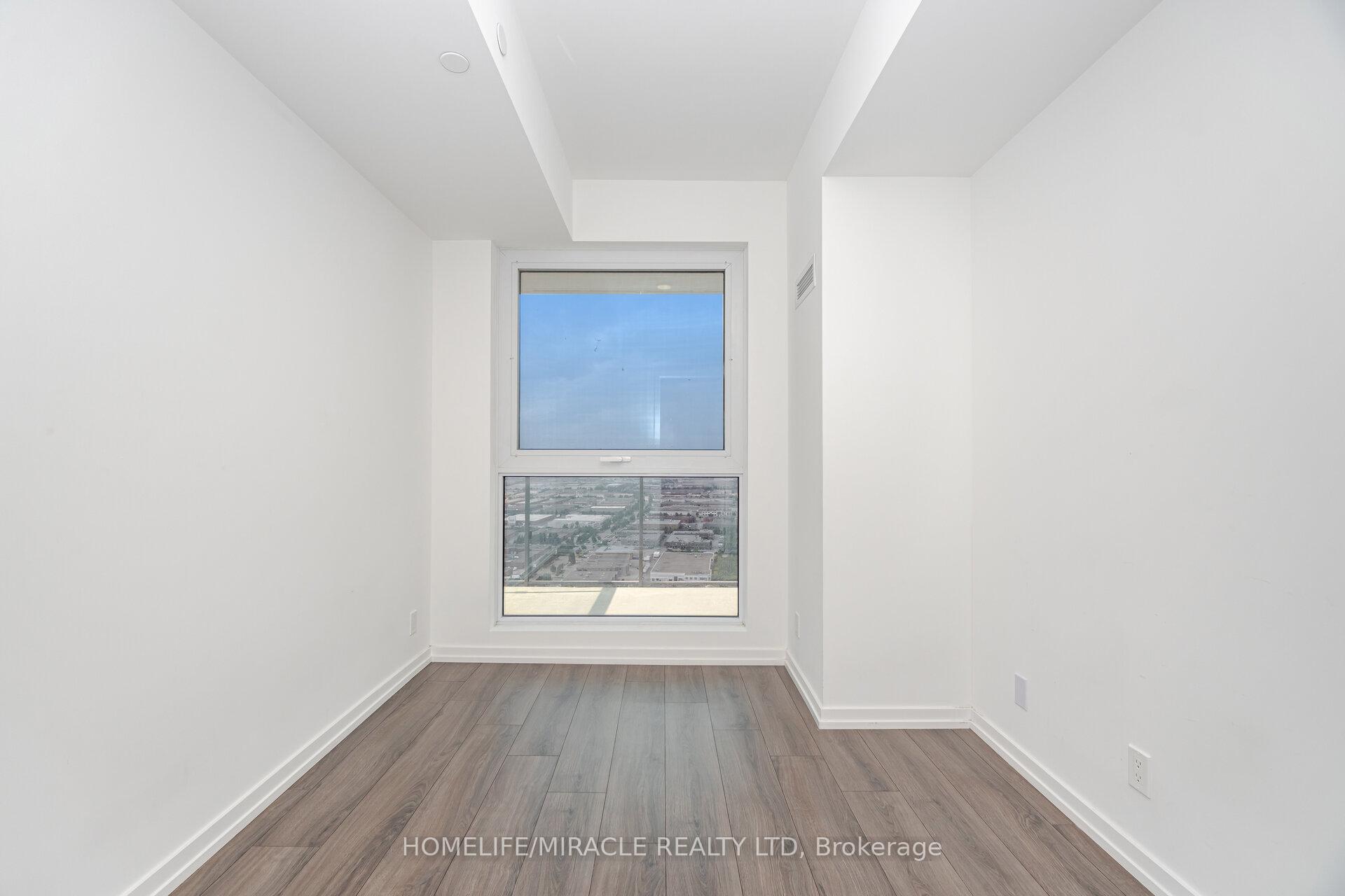Photo 18 of Unit 3907, 7890 Jane Street, Vaughan, Vaughan Corporate Centre — HOMEH
