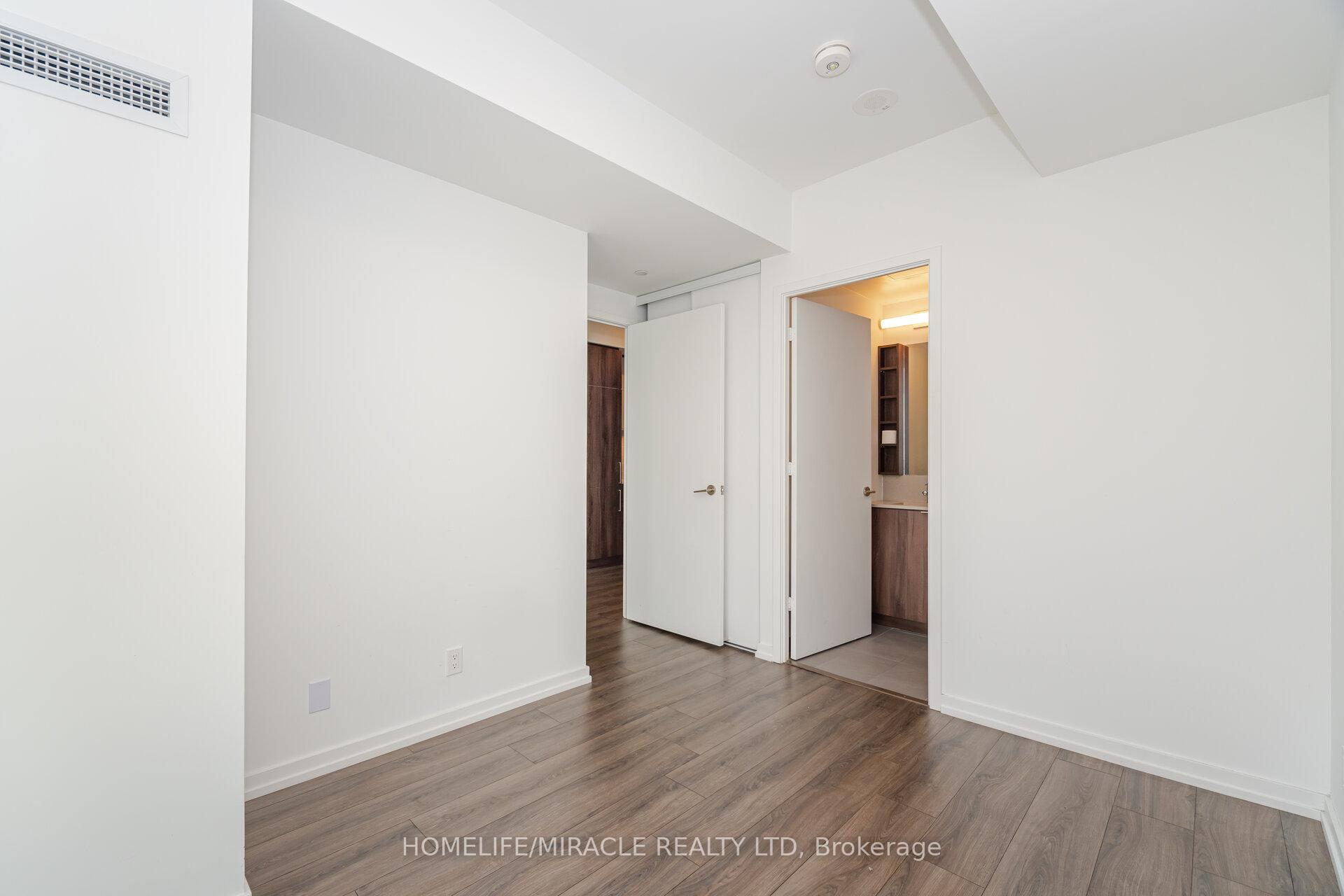 Photo 19 of Unit 3907, 7890 Jane Street, Vaughan, Vaughan Corporate Centre — HOMEH
