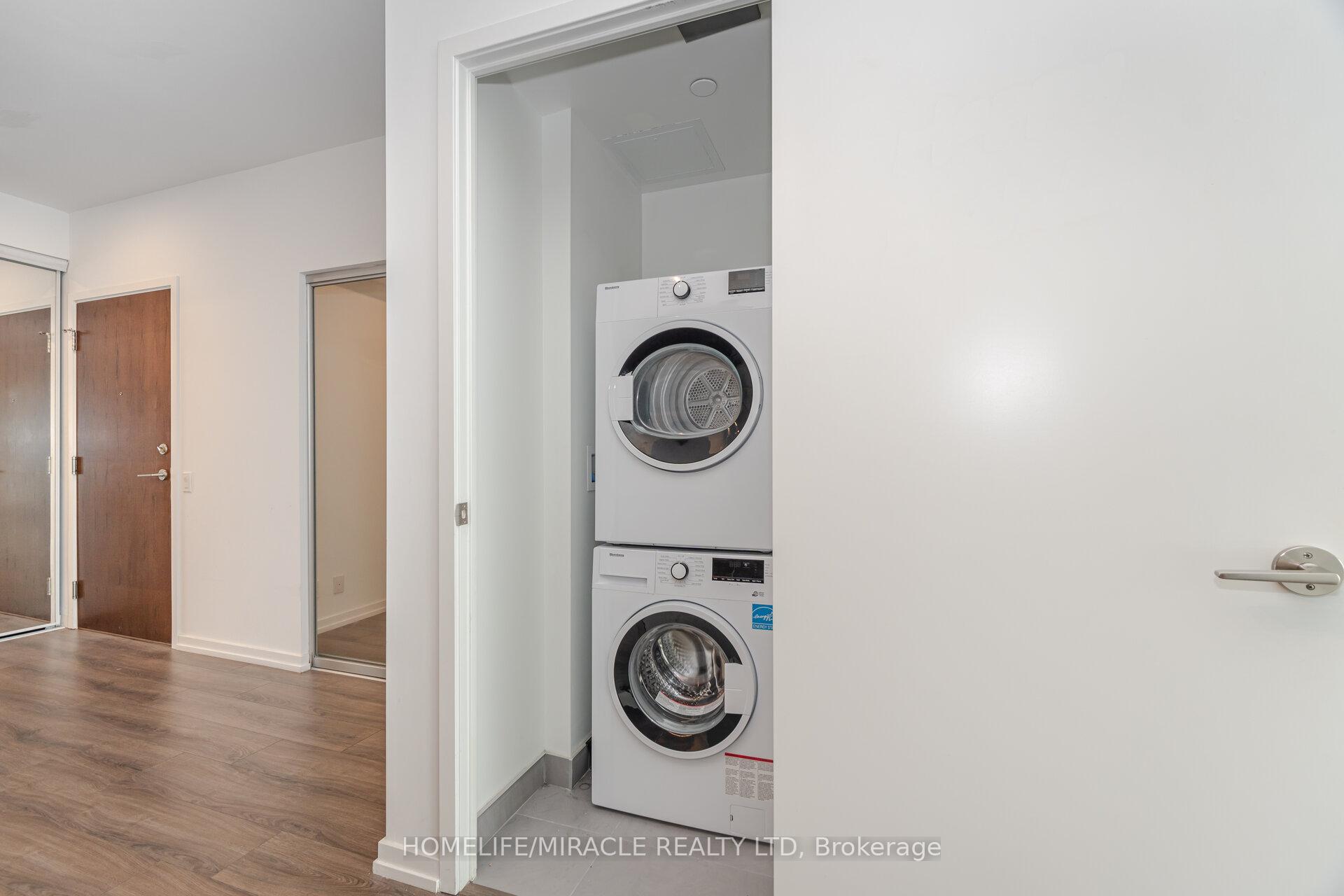 Photo 24 of Unit 3907, 7890 Jane Street, Vaughan, Vaughan Corporate Centre — HOMEH