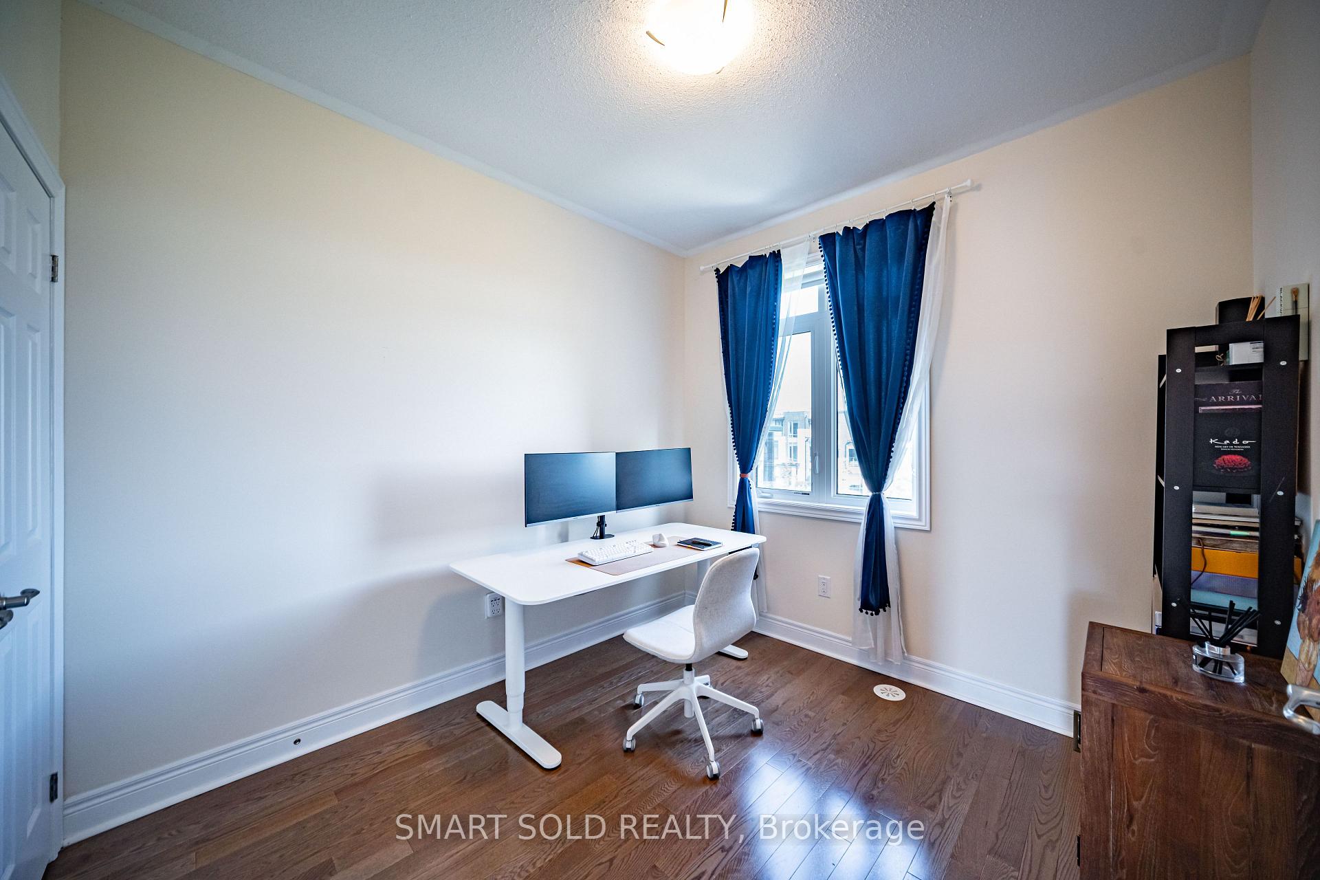 Photo 31 of 22 heriot Place, Vaughan, Patterson — HOMEH