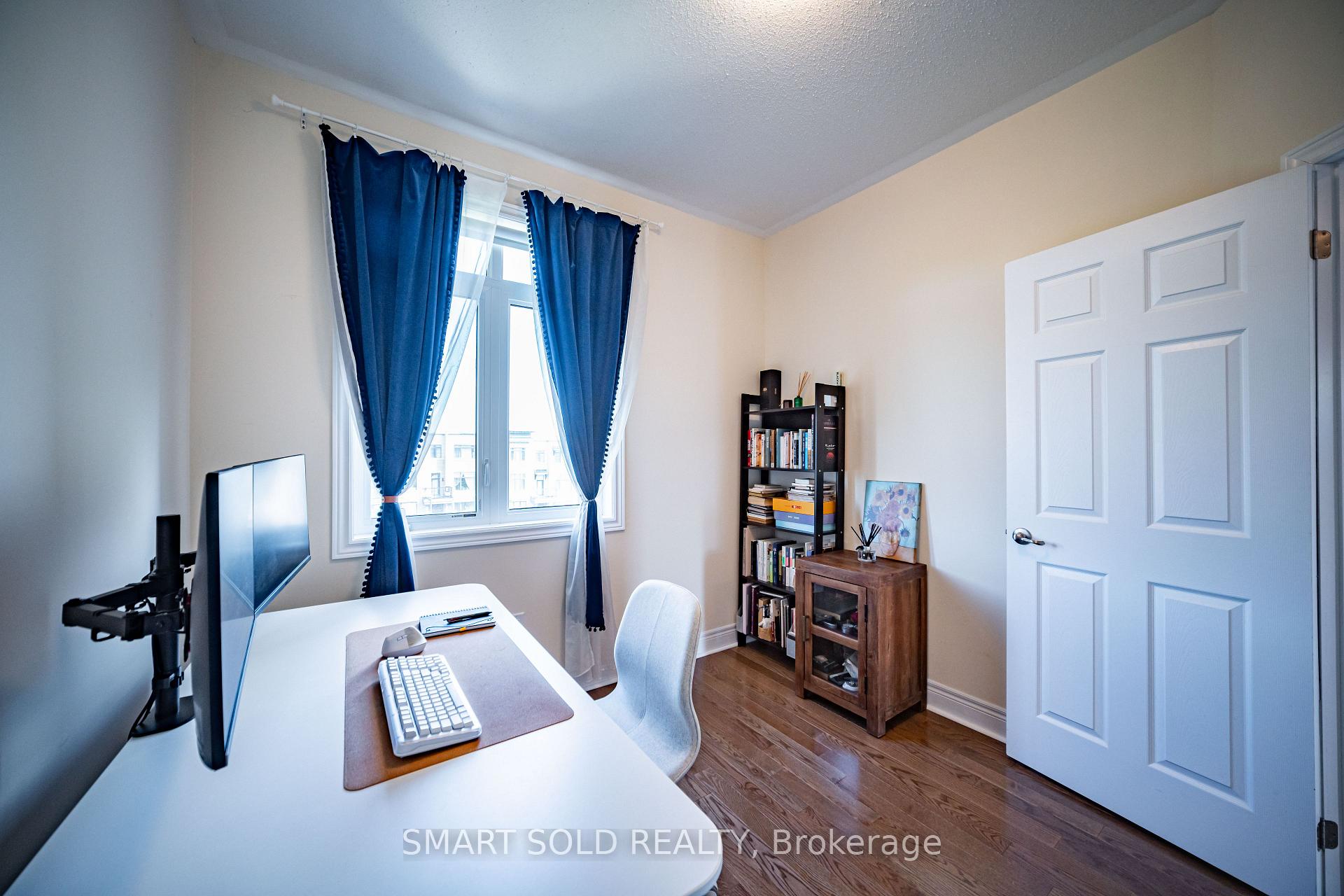 Photo 33 of 22 heriot Place, Vaughan, Patterson — HOMEH