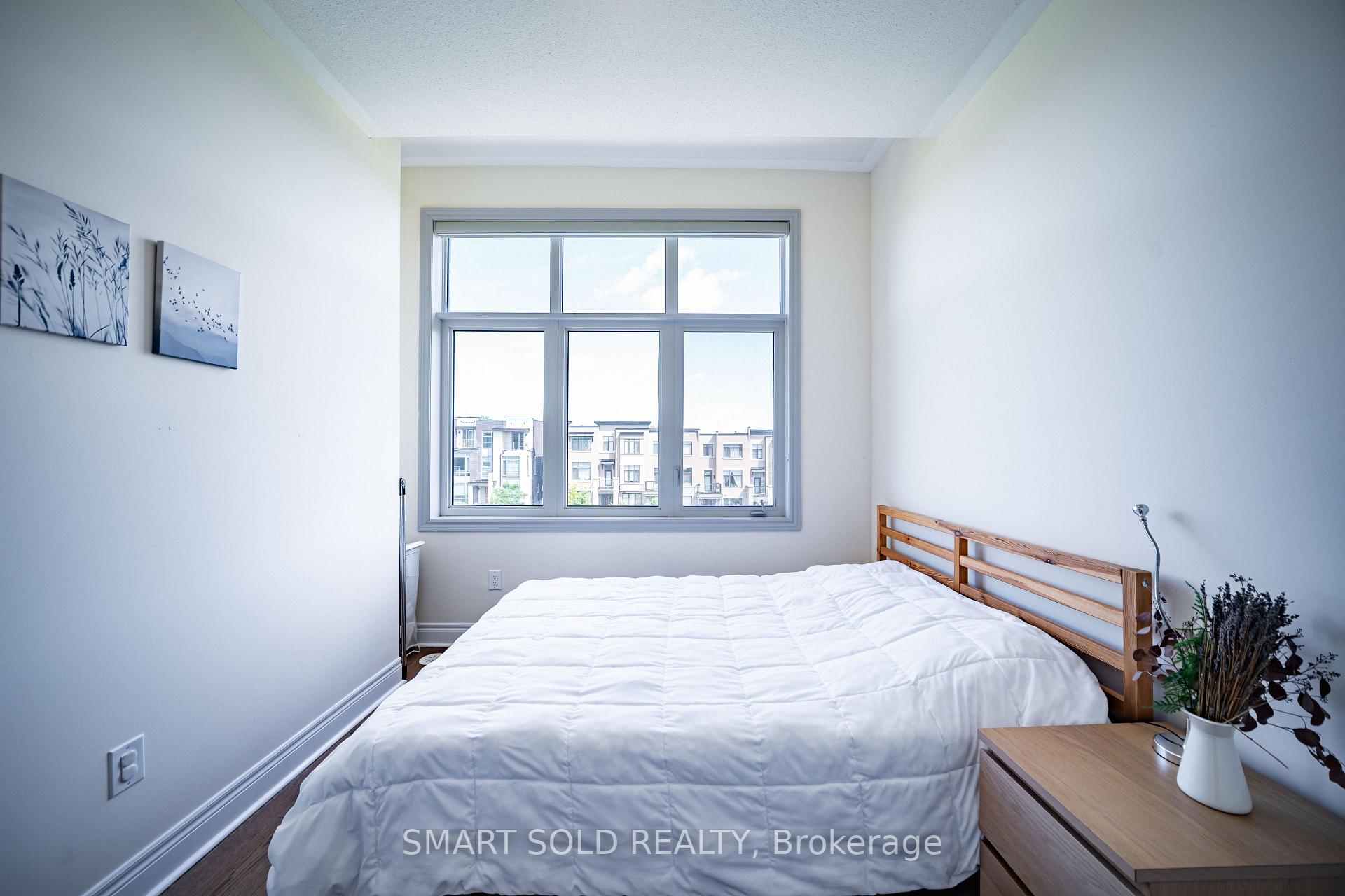 Photo 36 of 22 heriot Place, Vaughan, Patterson — HOMEH
