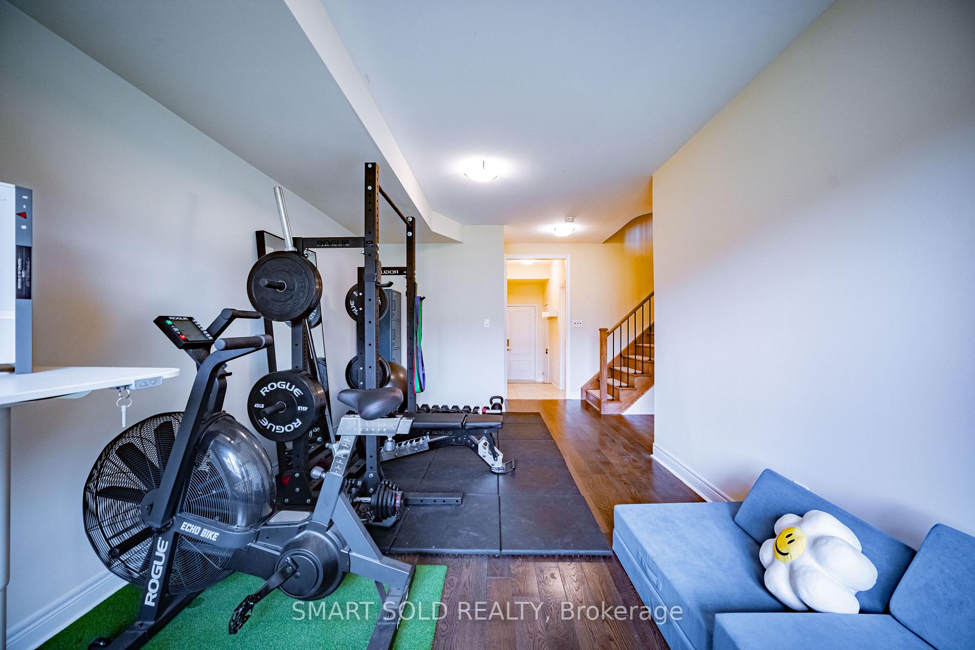 Photo 40 of 22 heriot Place, Vaughan, Patterson — HOMEH
