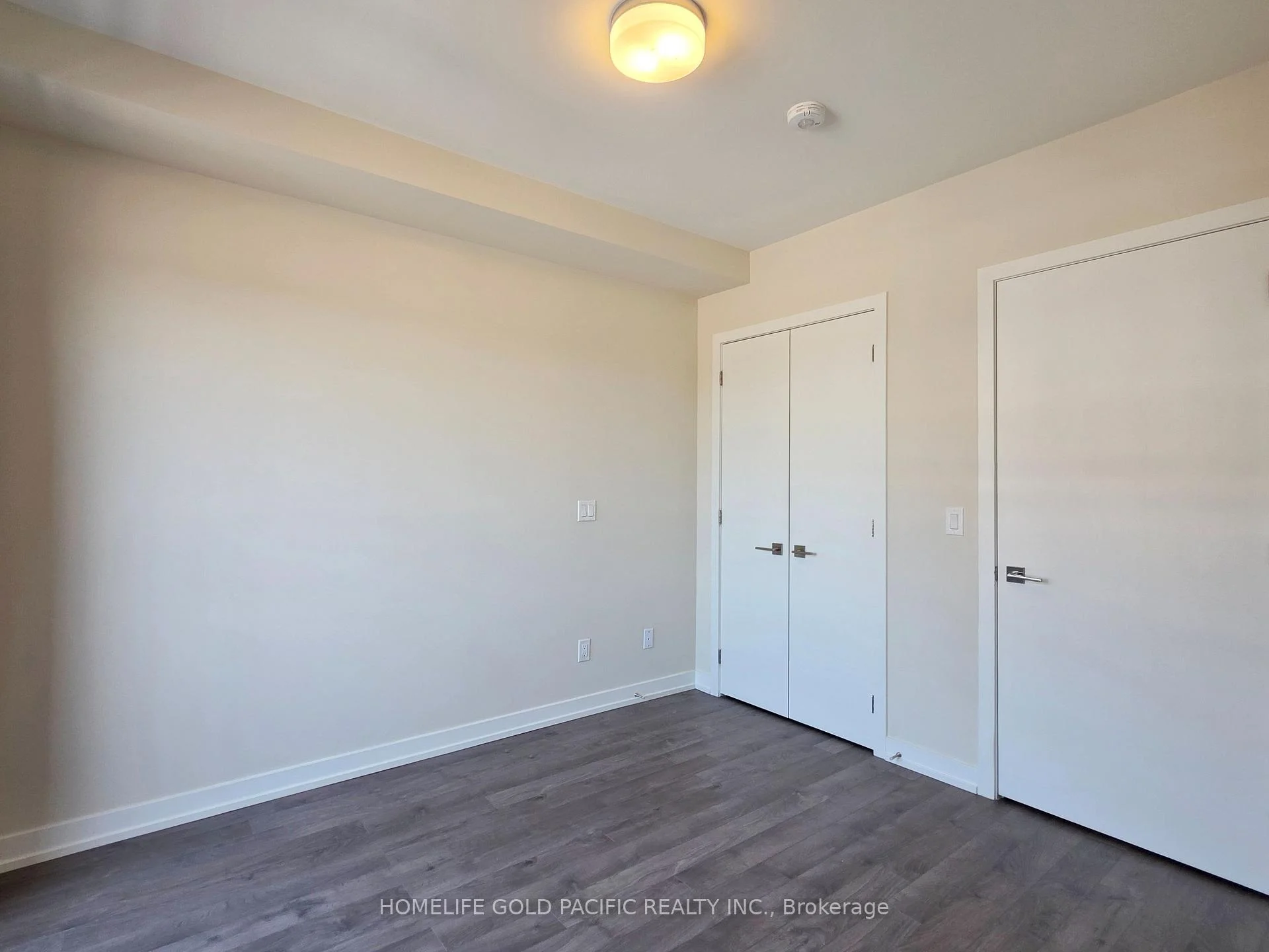 Photo 9 of Unit 302, 2 Red Squirrel Lane, Richmond Hill, Rural Richmond Hill — HOMEH