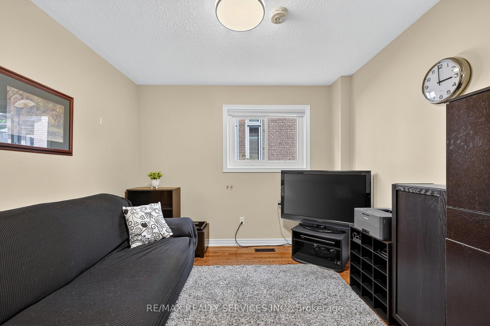 Photo 21 of 1 Plummer Road, Caledon, Bolton West — HOMEH