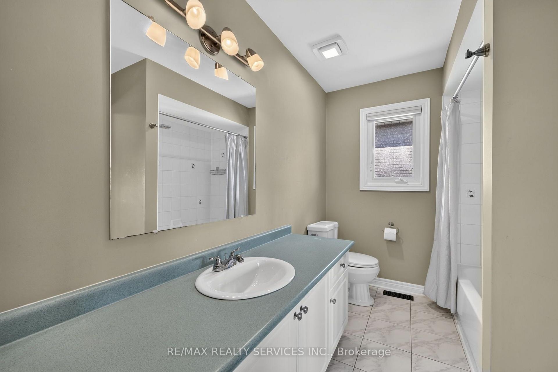 Photo 38 of 1 Plummer Road, Caledon, Bolton West — HOMEH