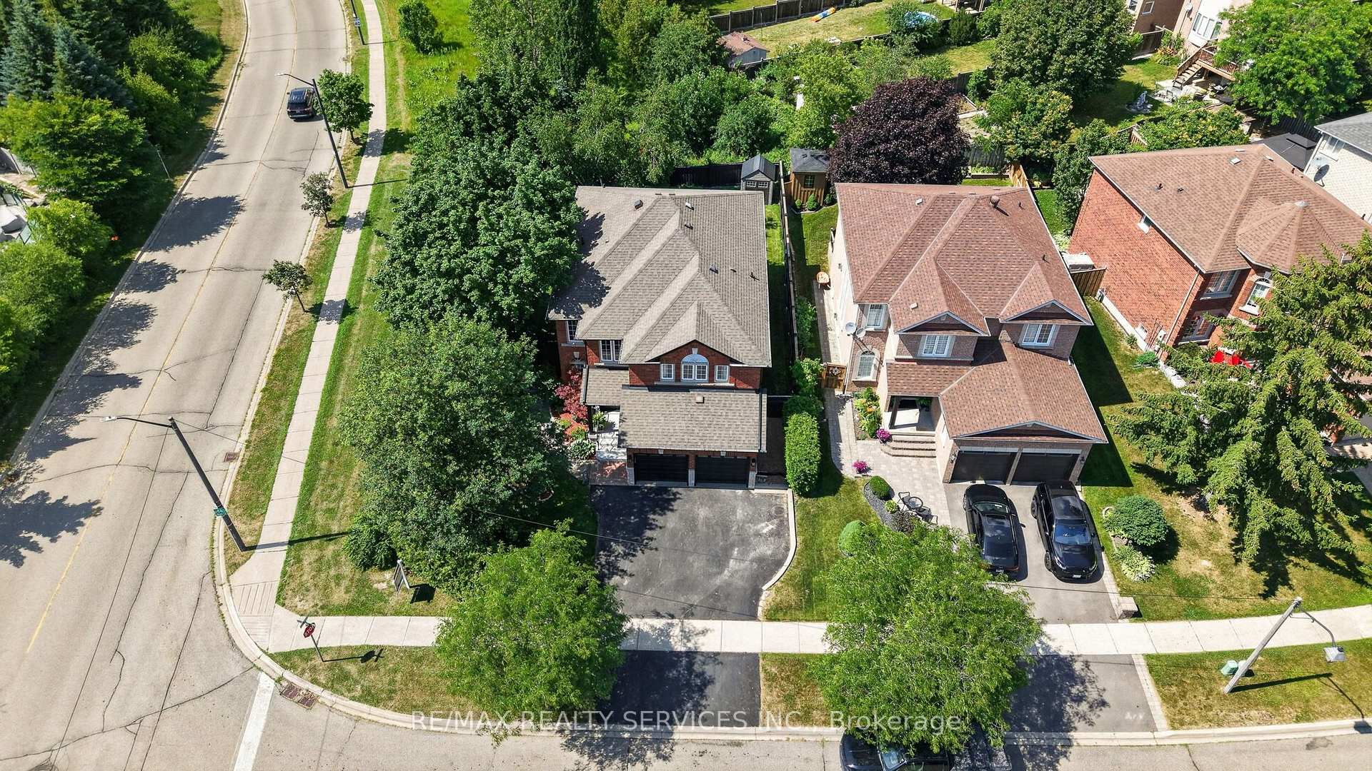 Photo 47 of 1 Plummer Road, Caledon, Bolton West — HOMEH