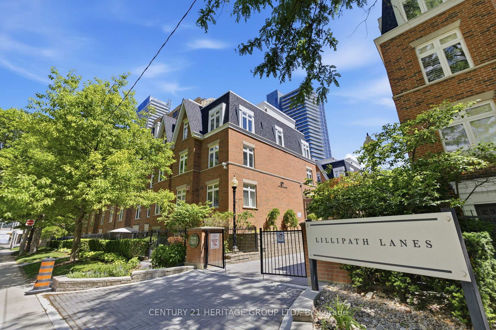 Photo 1 of Unit 8, 87 Lillian Street, Toronto, Mount Pleasant West — HOMEH