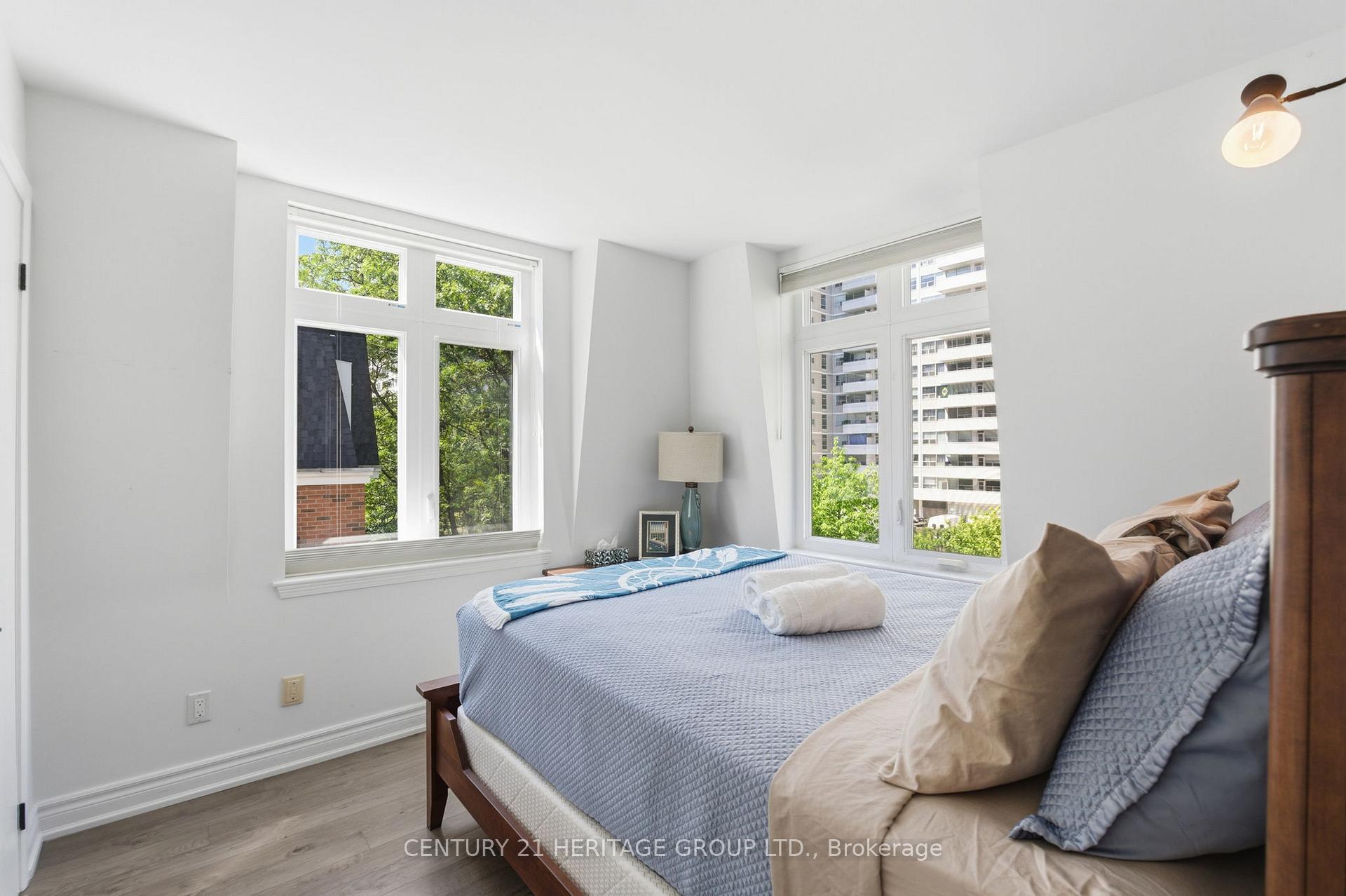 Photo 20 of Unit 8, 87 Lillian Street, Toronto, Mount Pleasant West — HOMEH