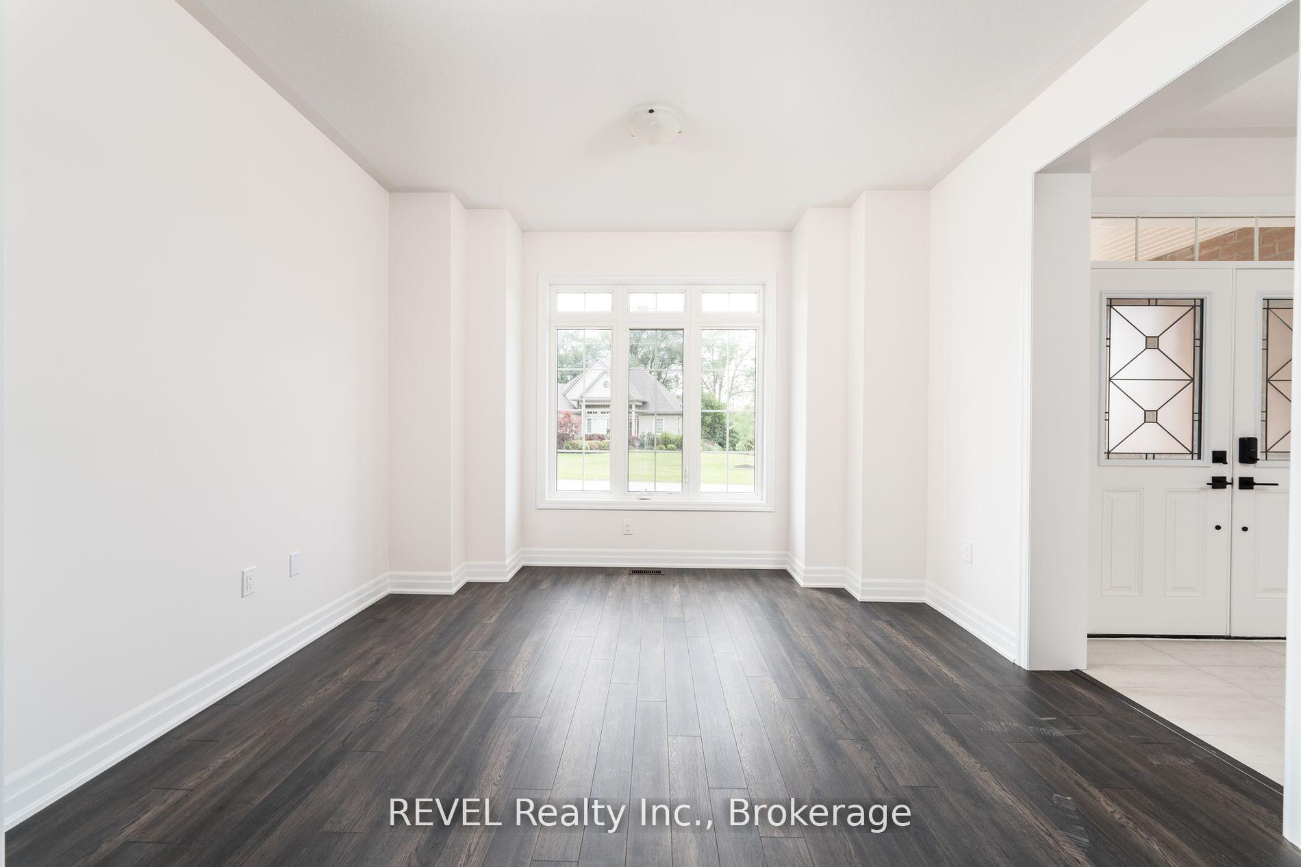 Photo 6 of 4568 Lyons Parkway, Niagara Falls, Lyons Creek — HOMEH