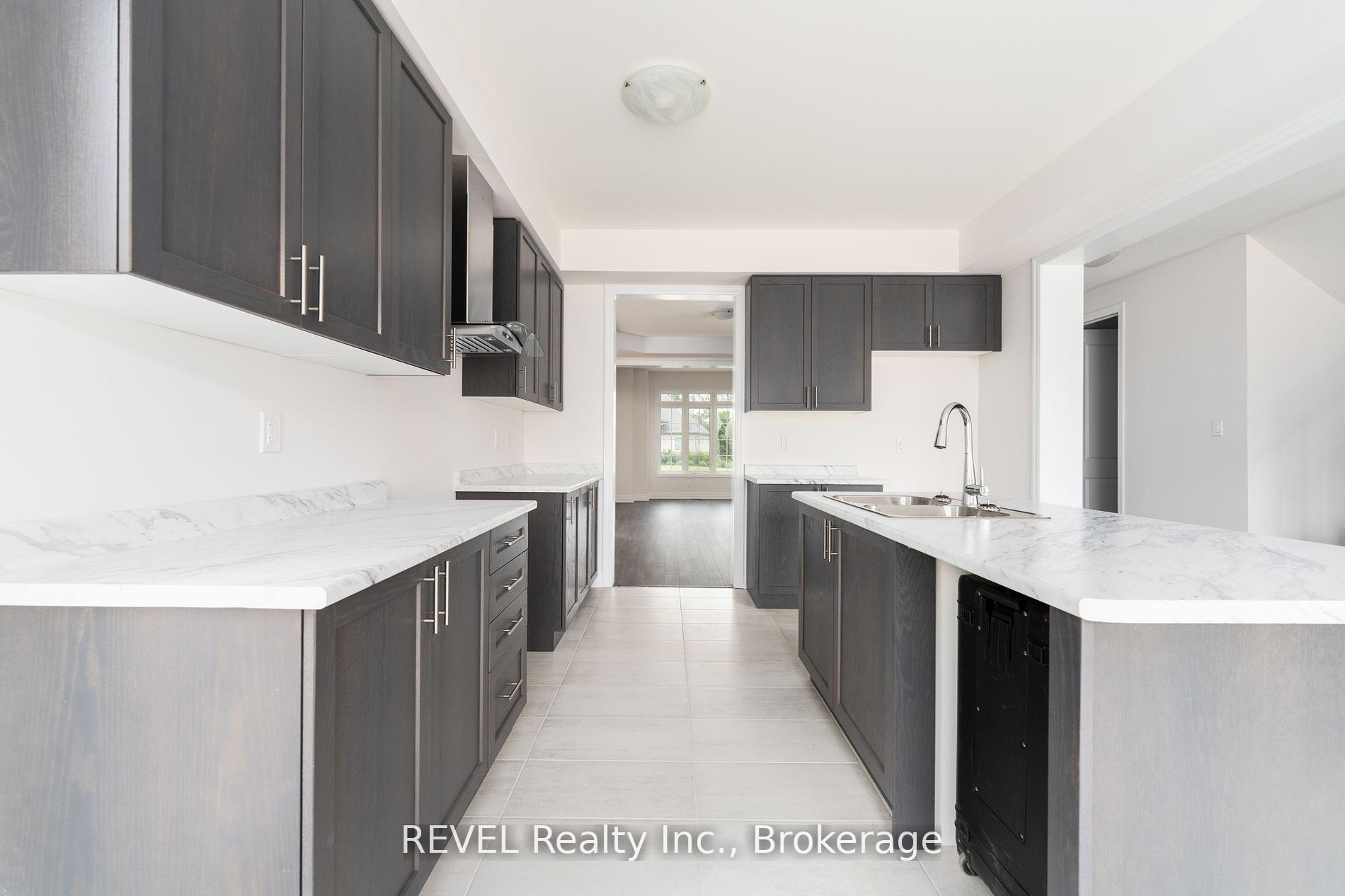 Photo 15 of 4568 Lyons Parkway, Niagara Falls, Lyons Creek — HOMEH