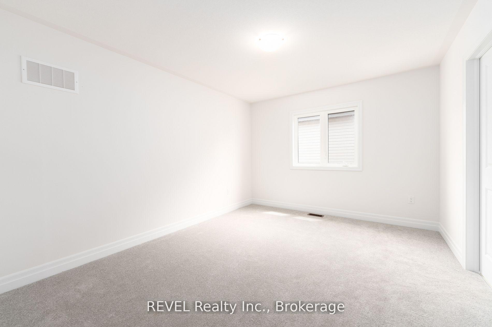Photo 21 of 4568 Lyons Parkway, Niagara Falls, Lyons Creek — HOMEH