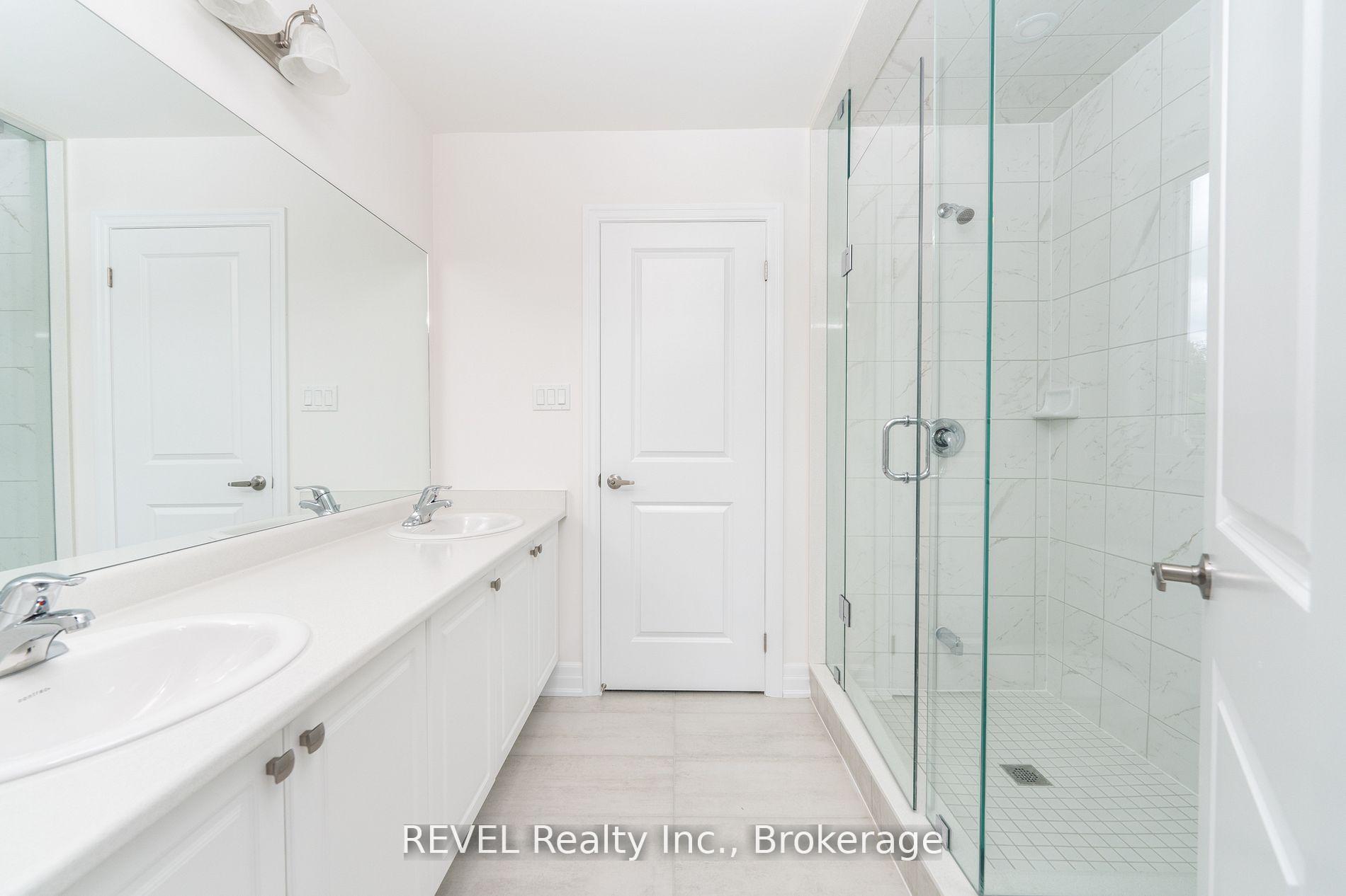 Photo 24 of 4568 Lyons Parkway, Niagara Falls, Lyons Creek — HOMEH