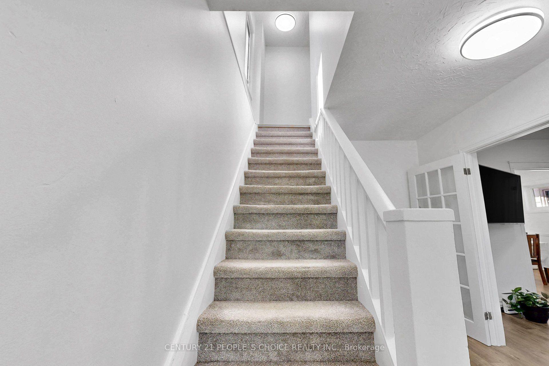 Photo 41 of 419 Adelaide Avenue W, Oshawa, McLaughlin — HOMEH