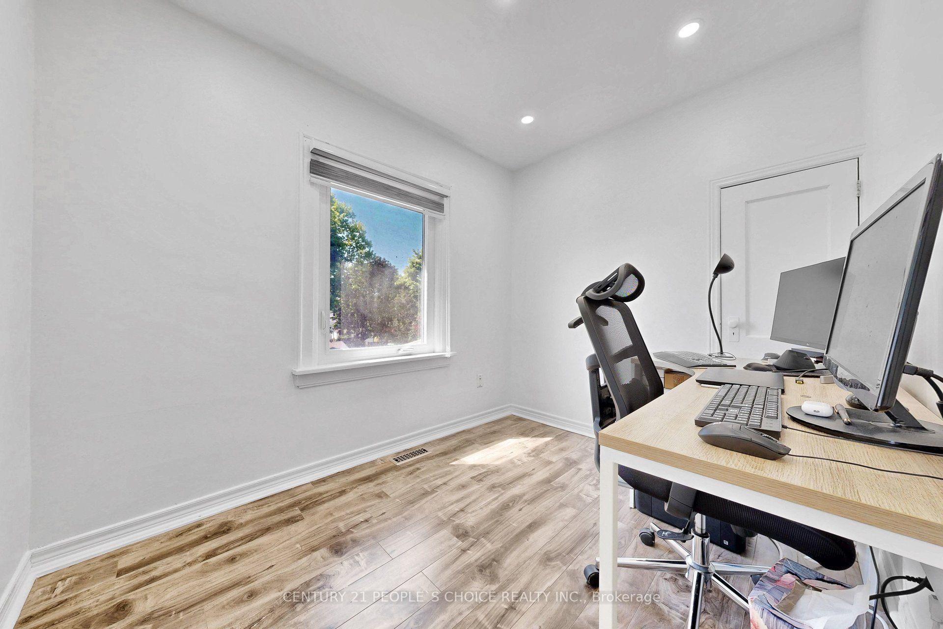 Photo 57 of 419 Adelaide Avenue W, Oshawa, McLaughlin — HOMEH