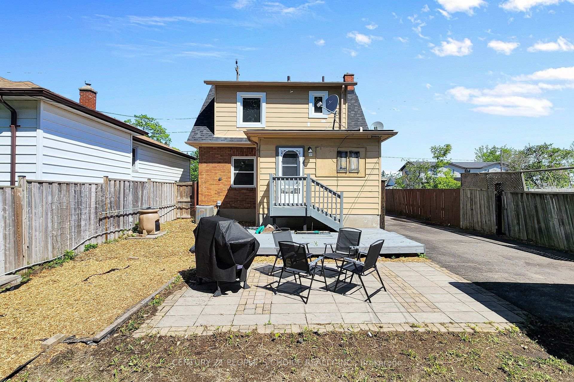 Photo 77 of 419 Adelaide Avenue W, Oshawa, McLaughlin — HOMEH