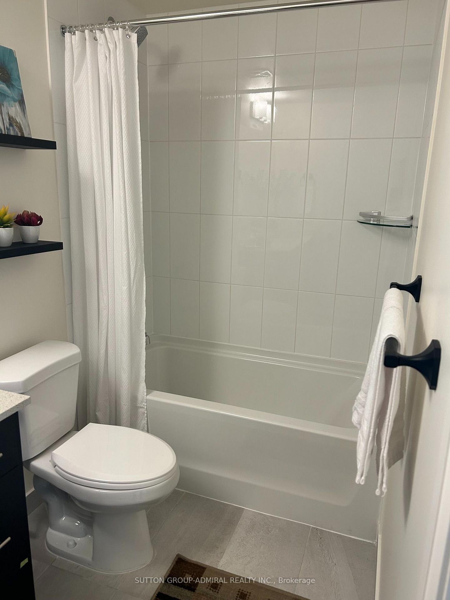 Photo 13 of Unit 1919, 8960 Jane Street, Vaughan, Vellore Village — HOMEH