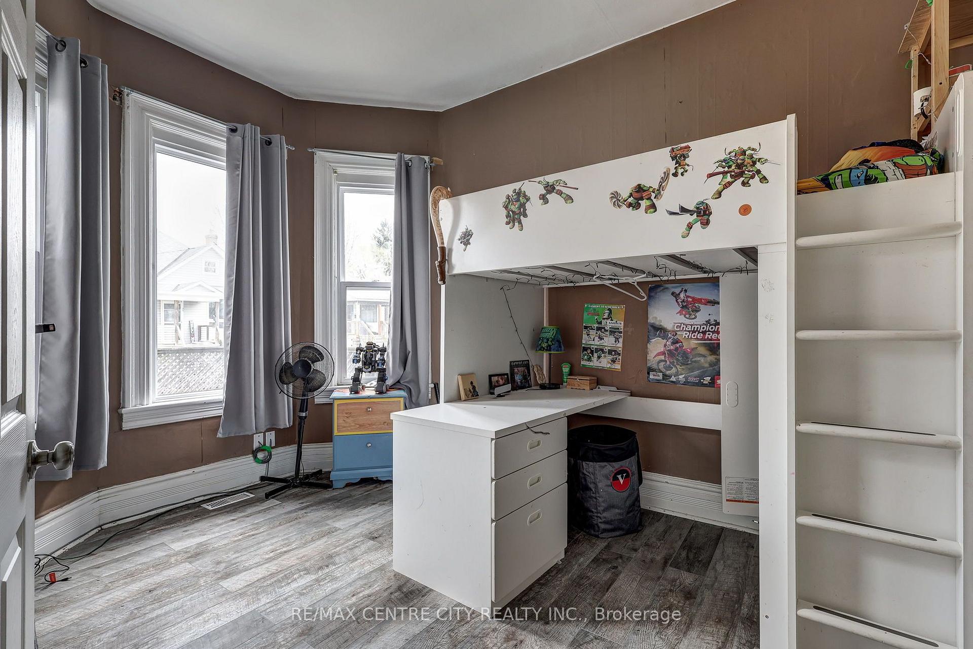 Photo 9 of 88 Flora Street, St. Thomas — HOMEH