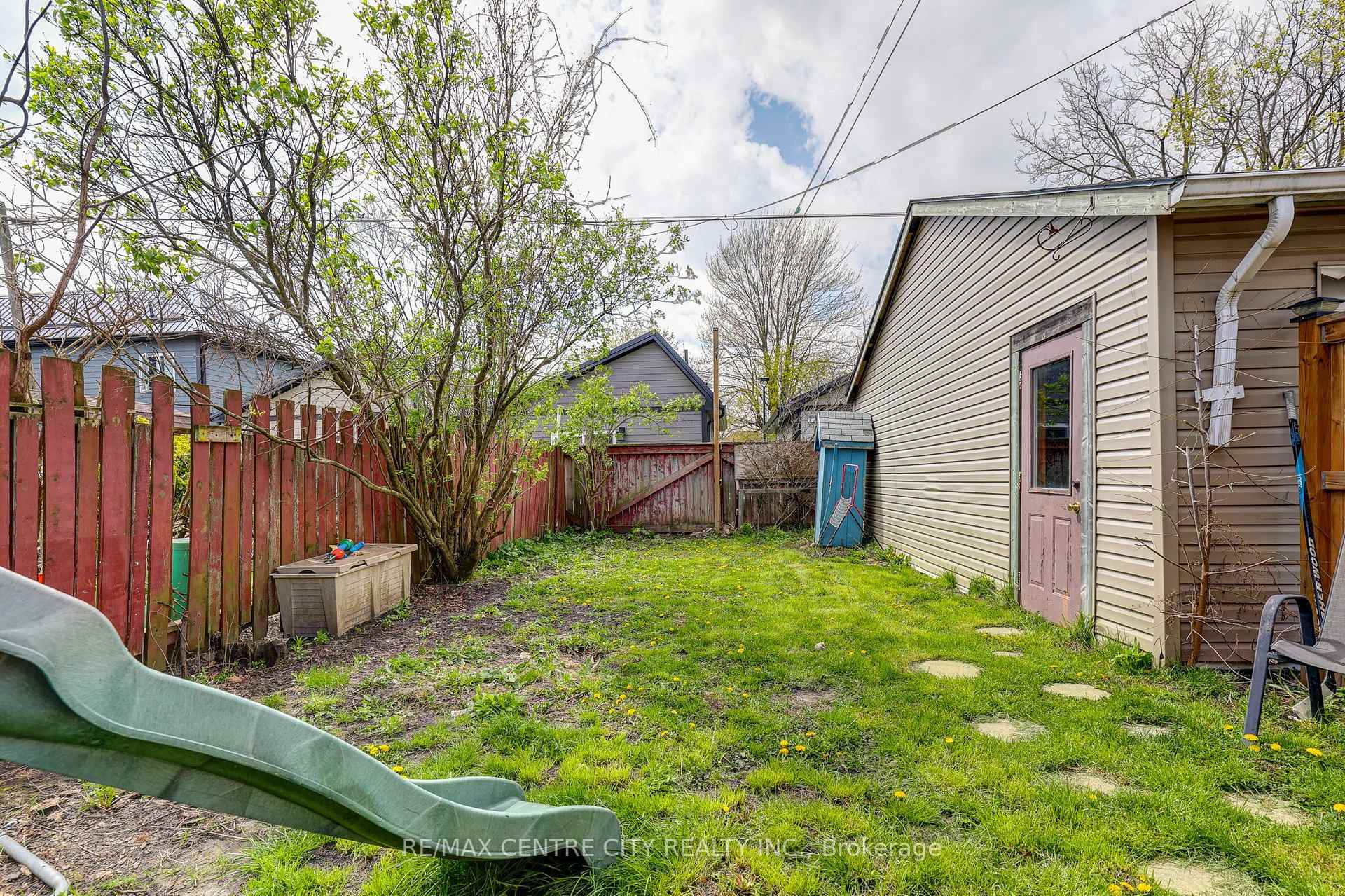 Photo 32 of 88 Flora Street, St. Thomas — HOMEH
