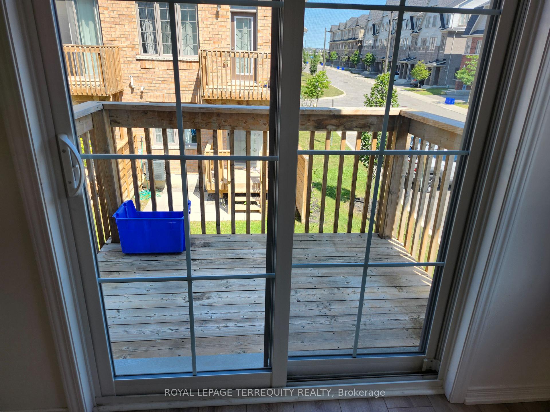 Photo 10 of Unit 115, 2551 Barbarolli Path, Oshawa, Windfields — HOMEH
