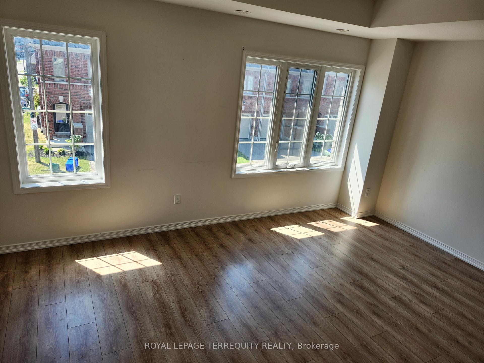 Photo 20 of Unit 115, 2551 Barbarolli Path, Oshawa, Windfields — HOMEH