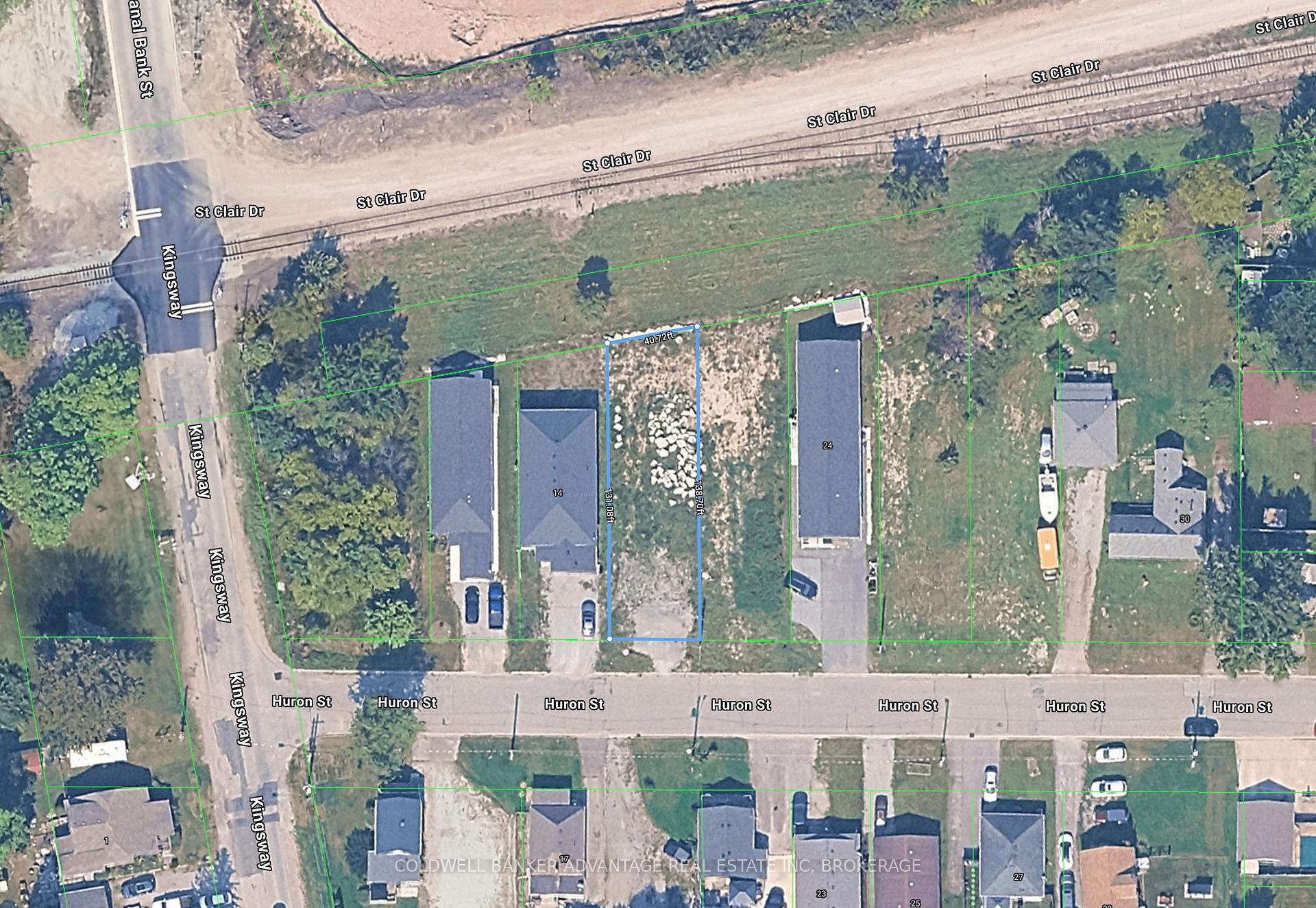 Photo 5 of 22 Huron Street, Welland, Dain City — HOMEH