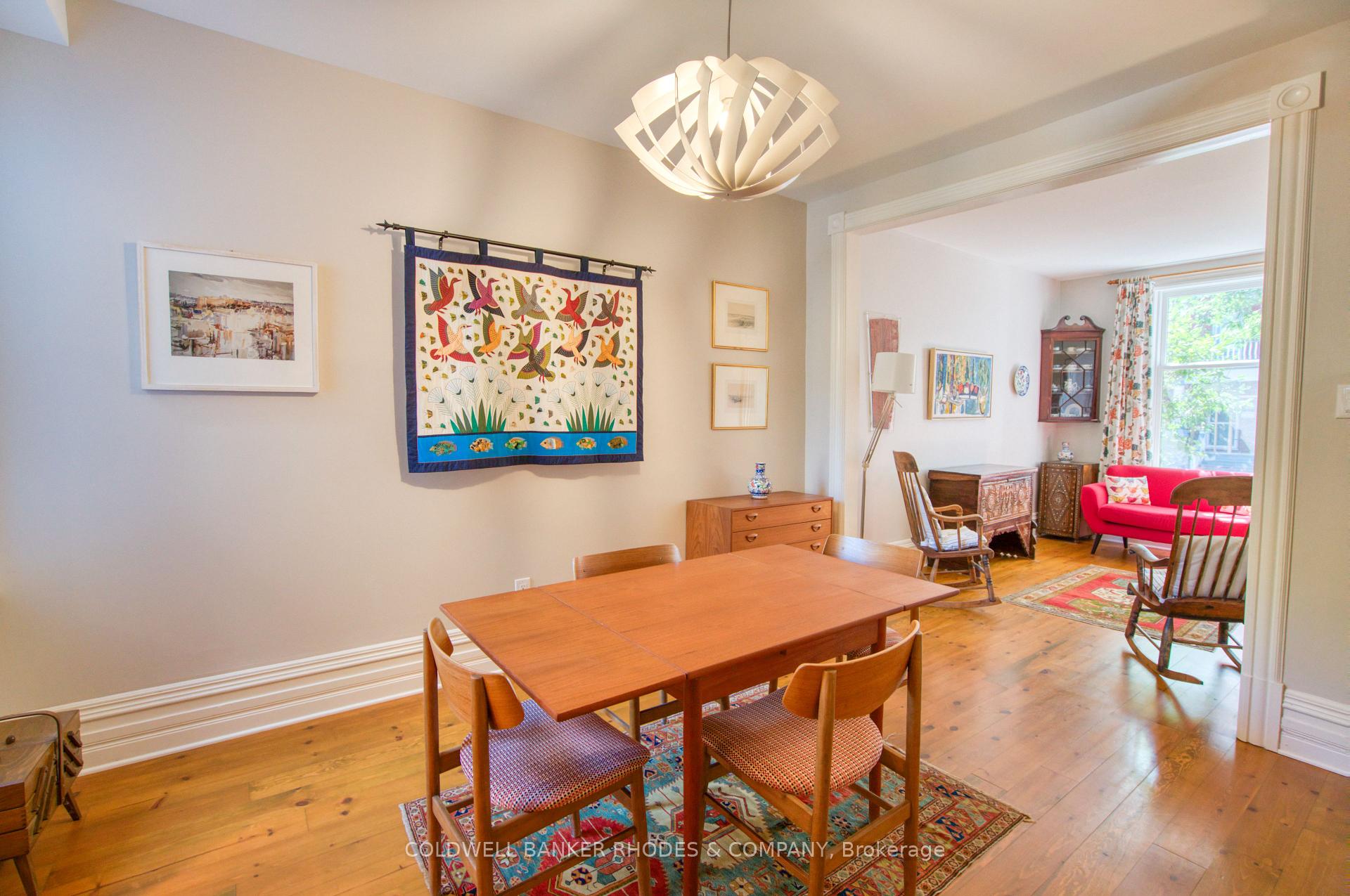 Photo 7 of 103 1/2 Guigues Avenue, Ottawa, Lower Town/Byward Market — HOMEH