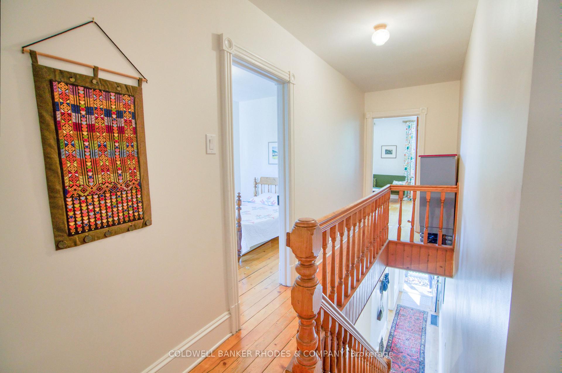 Photo 16 of 103 1/2 Guigues Avenue, Ottawa, Lower Town/Byward Market — HOMEH