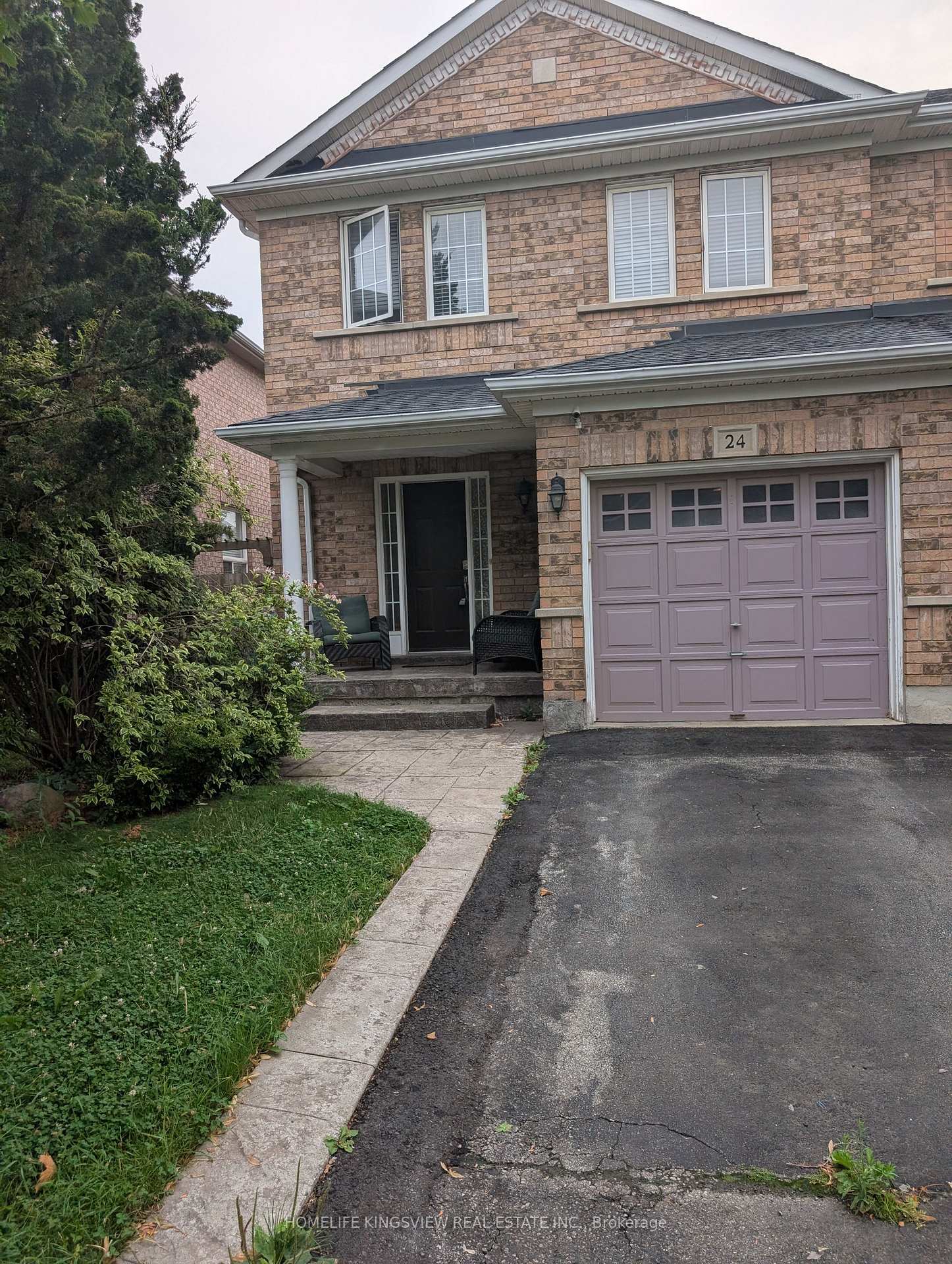 Photo 1 of 24 Farthingale Crescent, Brampton, Fletcher's Meadow — HOMEH