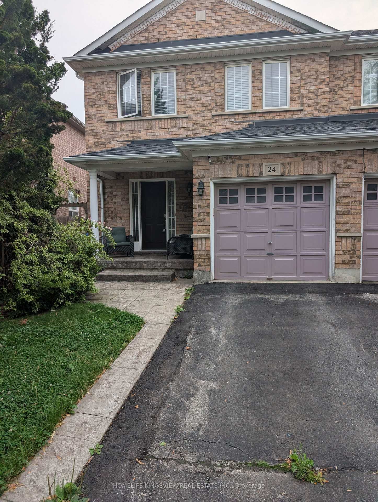 Photo 2 of 24 Farthingale Crescent, Brampton, Fletcher's Meadow — HOMEH