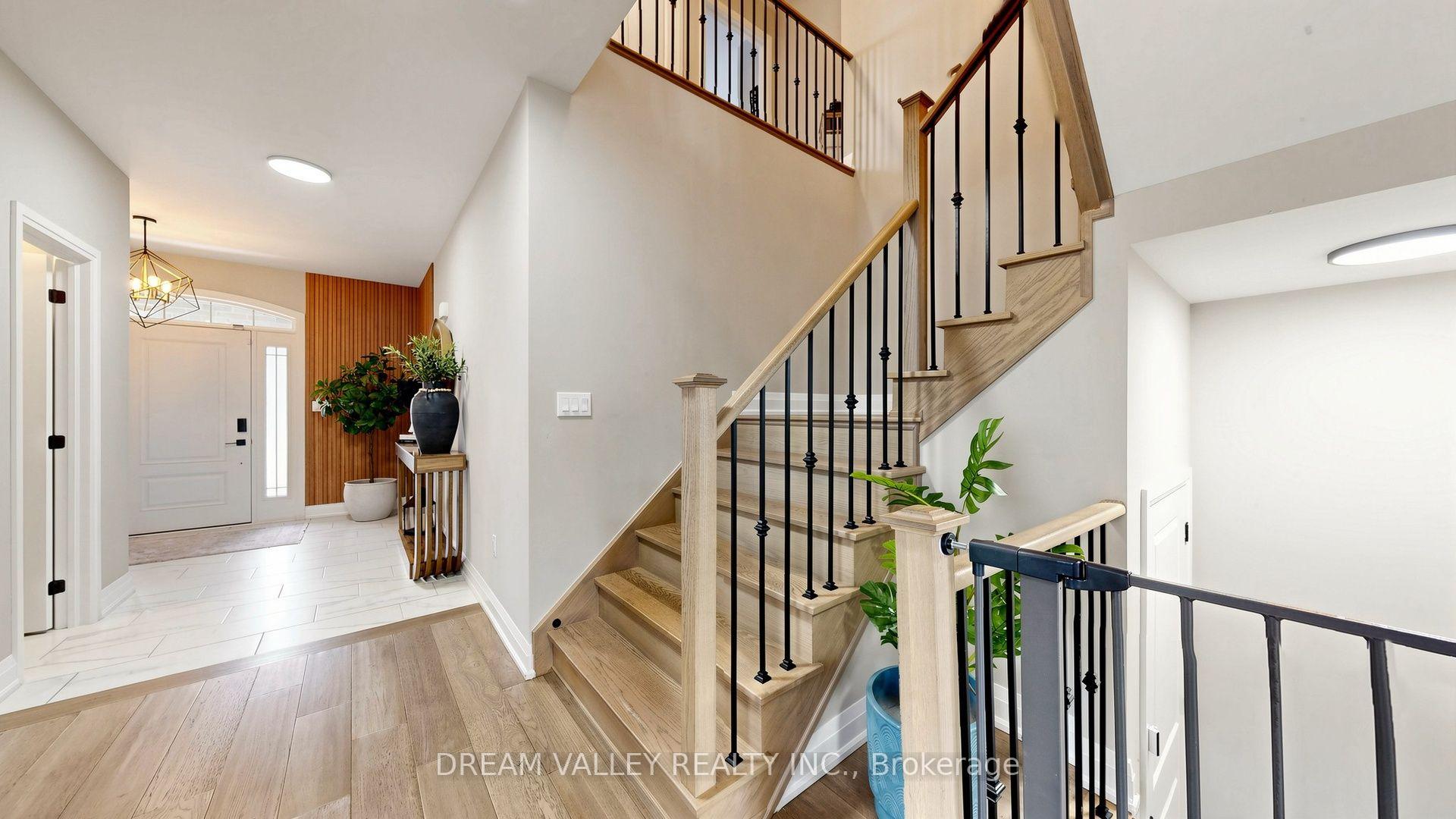 Photo 22 of 224 Severn St Street, Oshawa, McLaughlin — HOMEH
